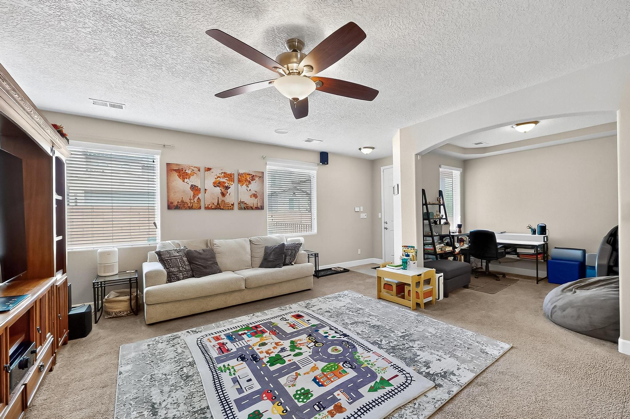 1501 BARBARO Drive SE