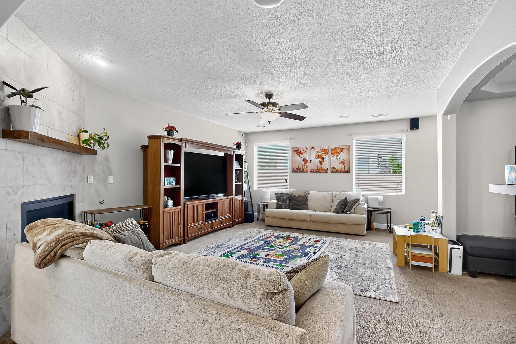 1501 BARBARO Drive SE