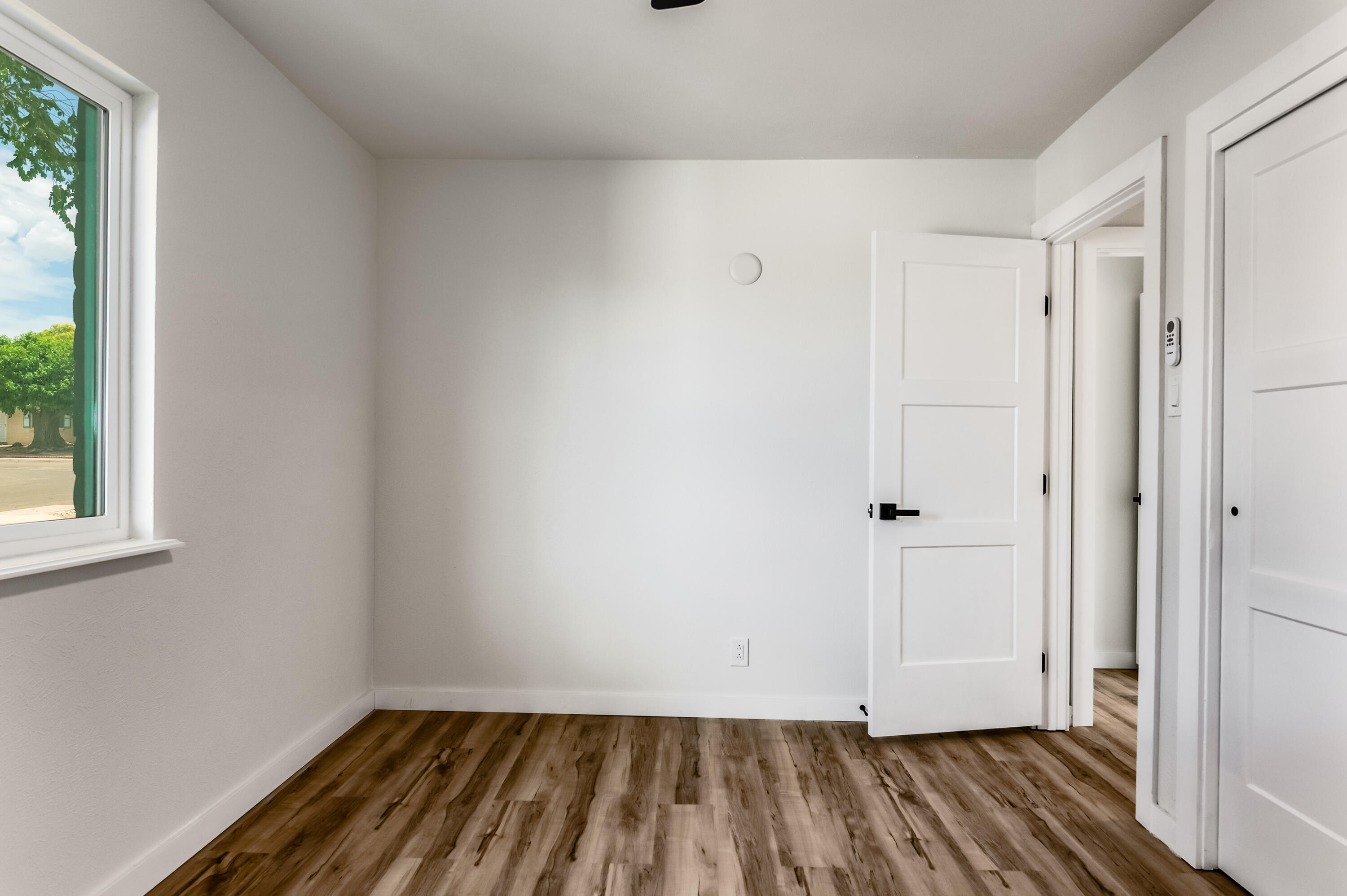 12008 MORROW Avenue NE