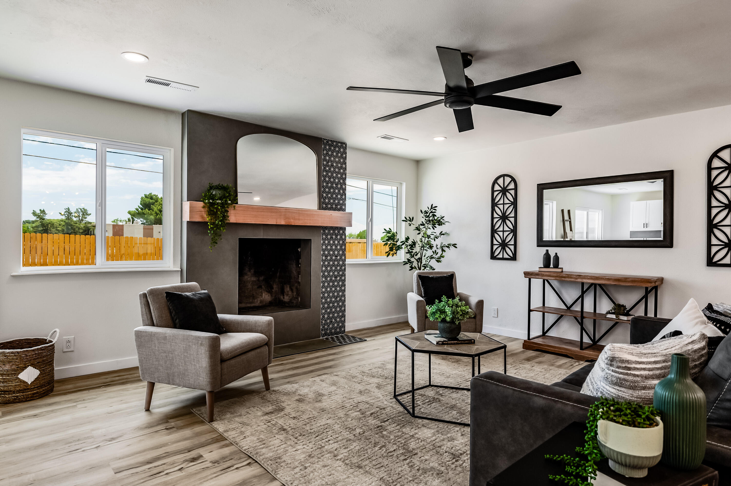 12008 MORROW Avenue NE