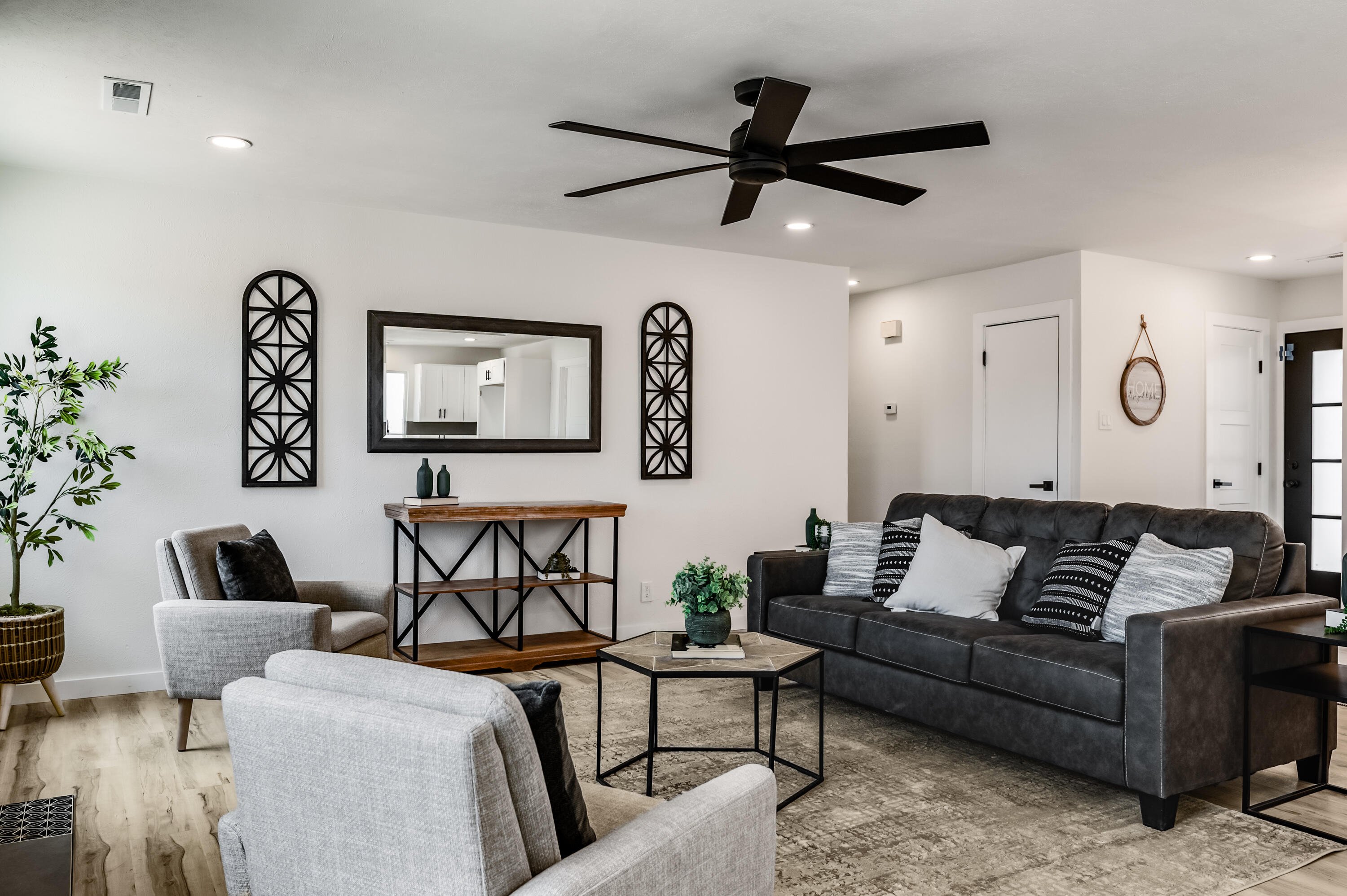 12008 MORROW Avenue NE