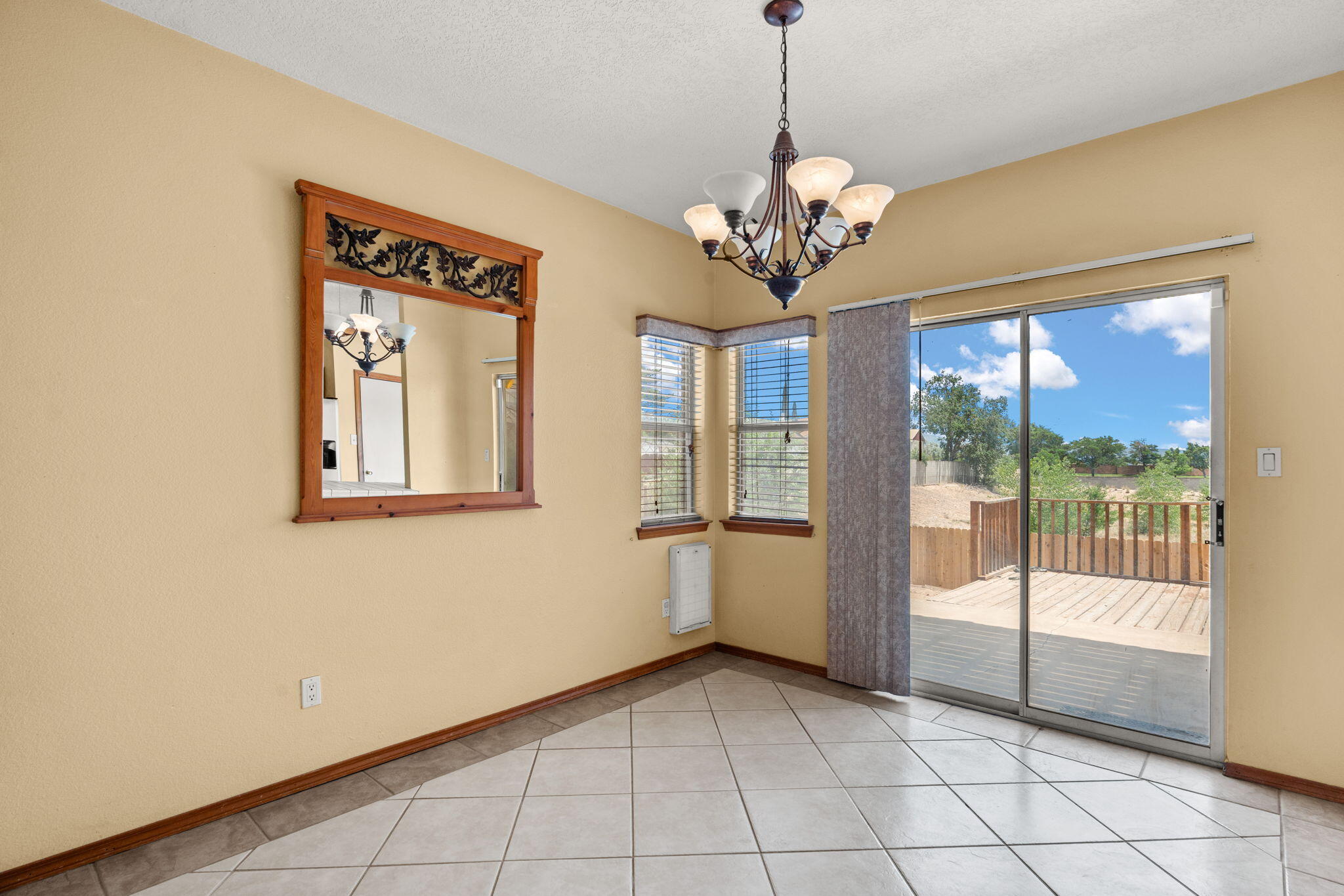 7104 SUNROSE Drive NW