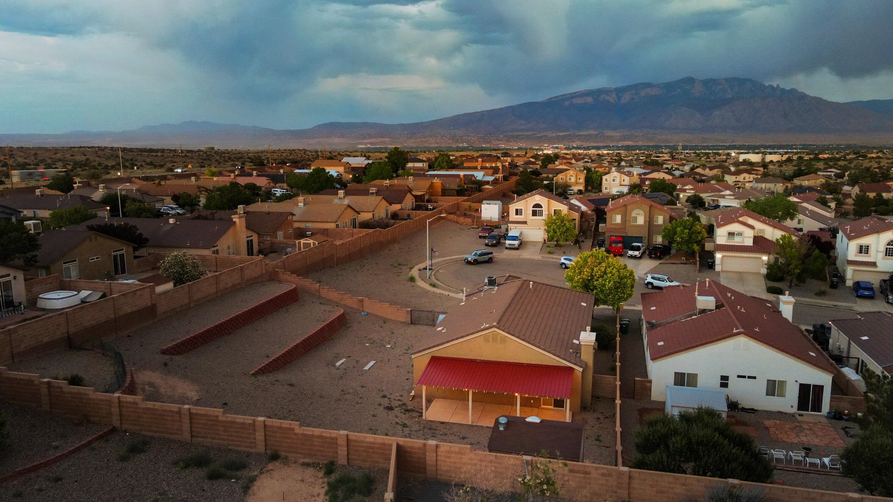 5443 RESERVE Court NE