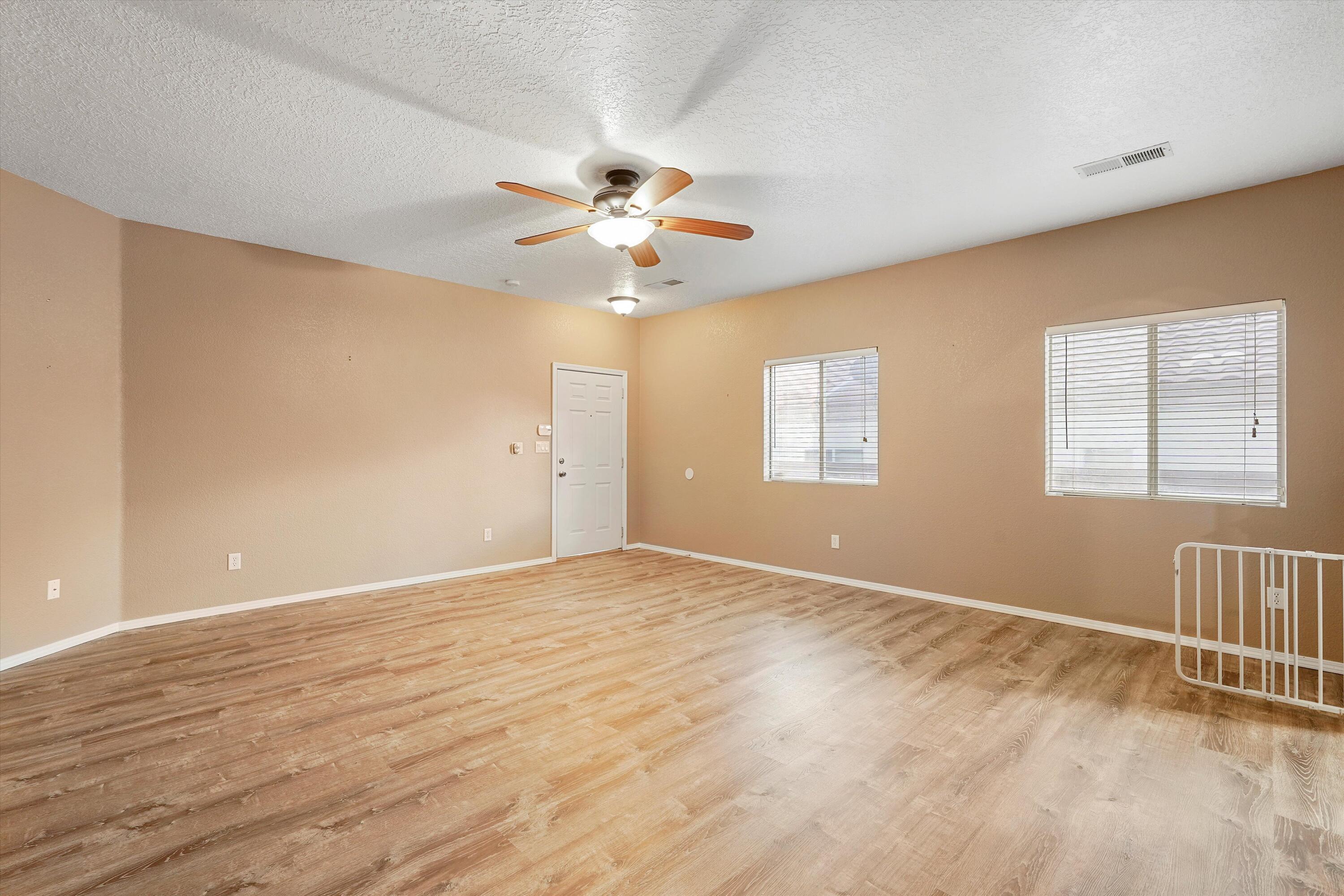 5443 RESERVE Court NE