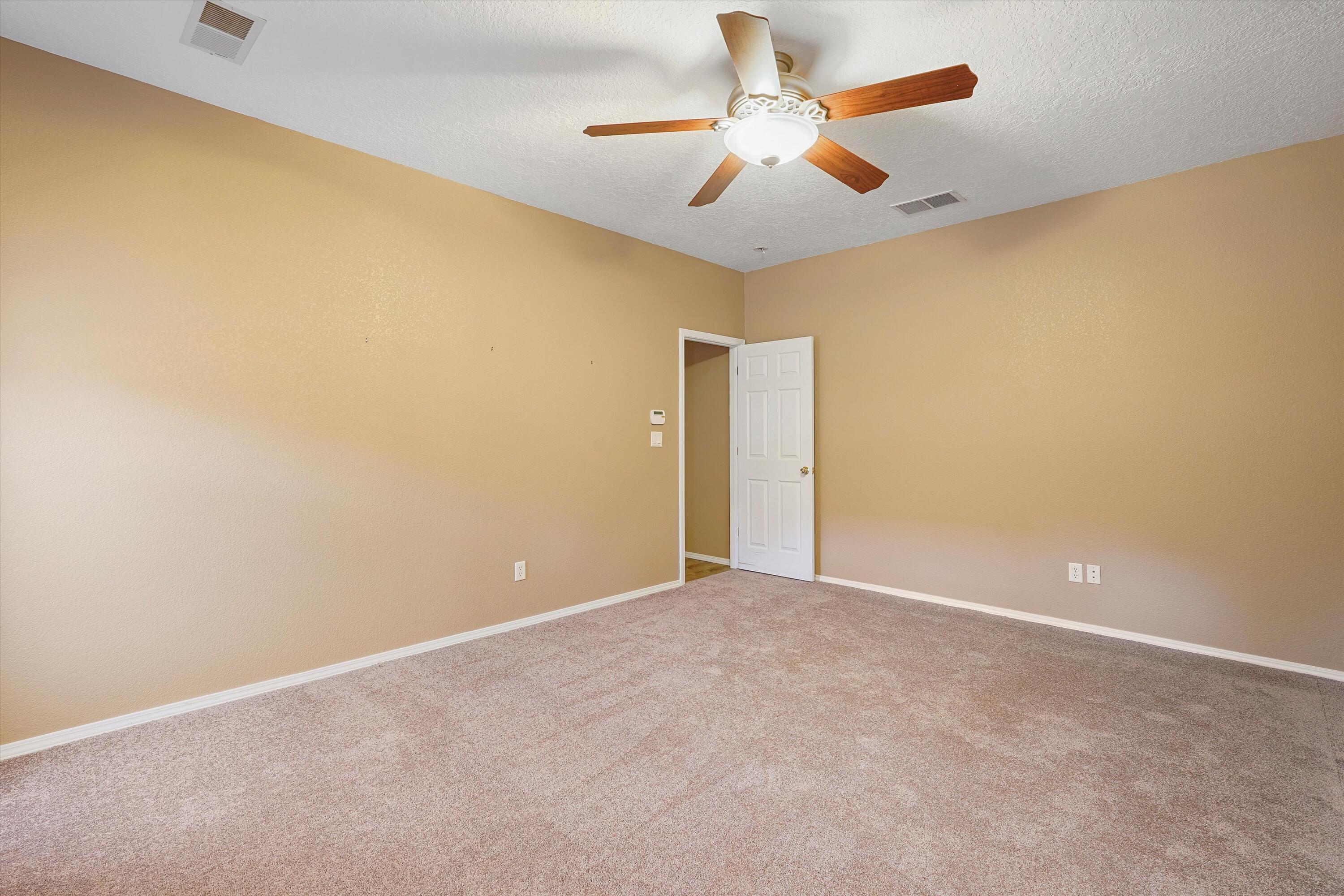 5443 RESERVE Court NE