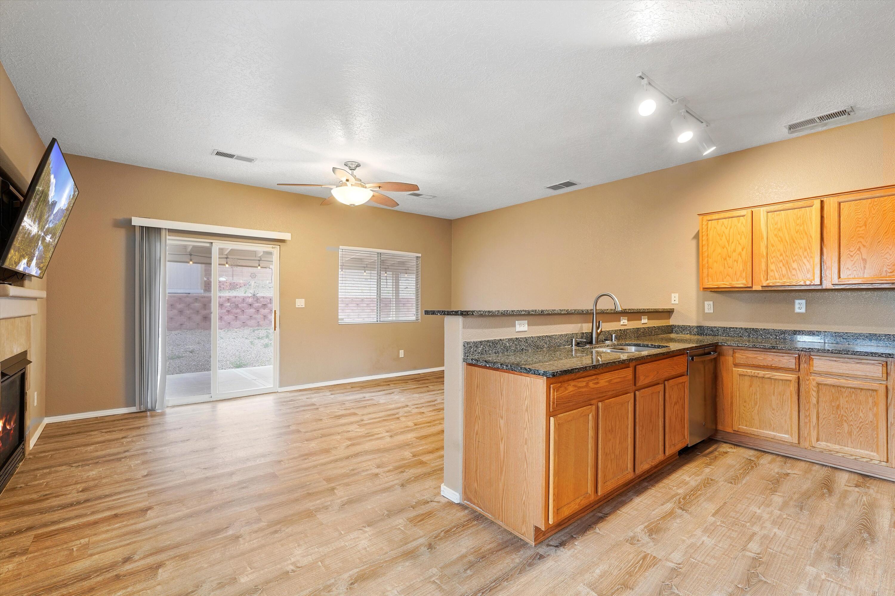 5443 RESERVE Court NE