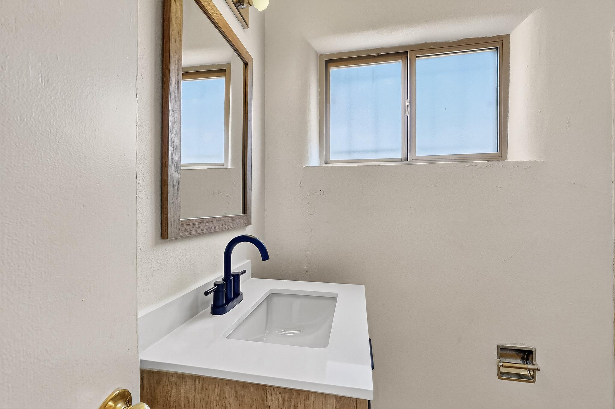 3805-3807 THAXTON Avenue SE