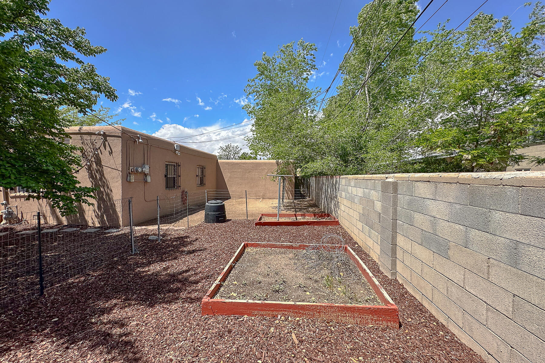 3805-3807 THAXTON Avenue SE