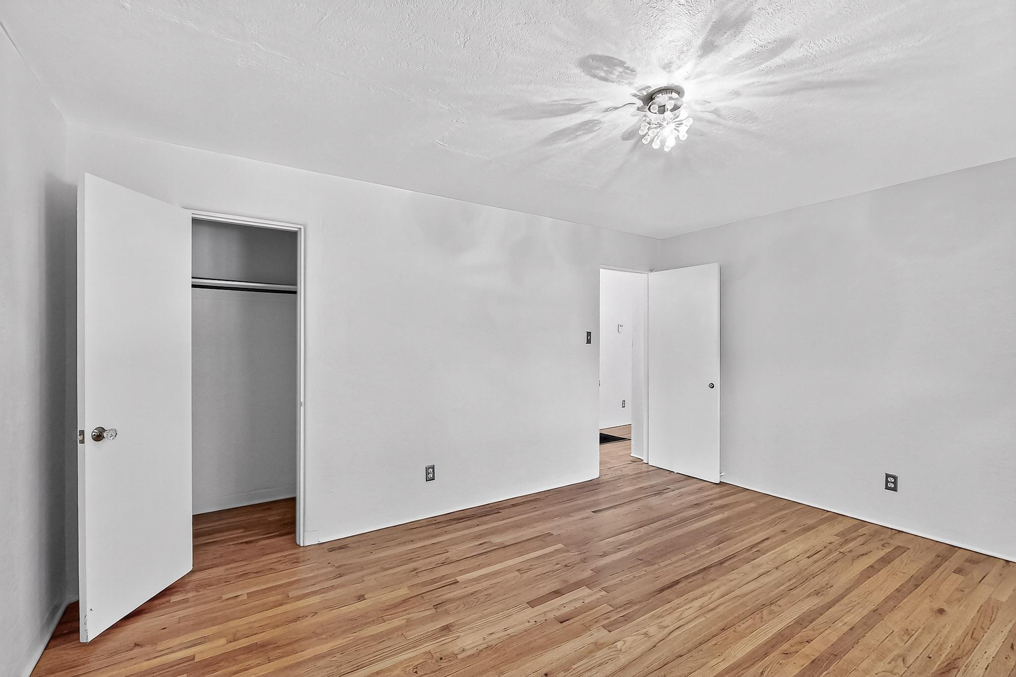 3805-3807 THAXTON Avenue SE