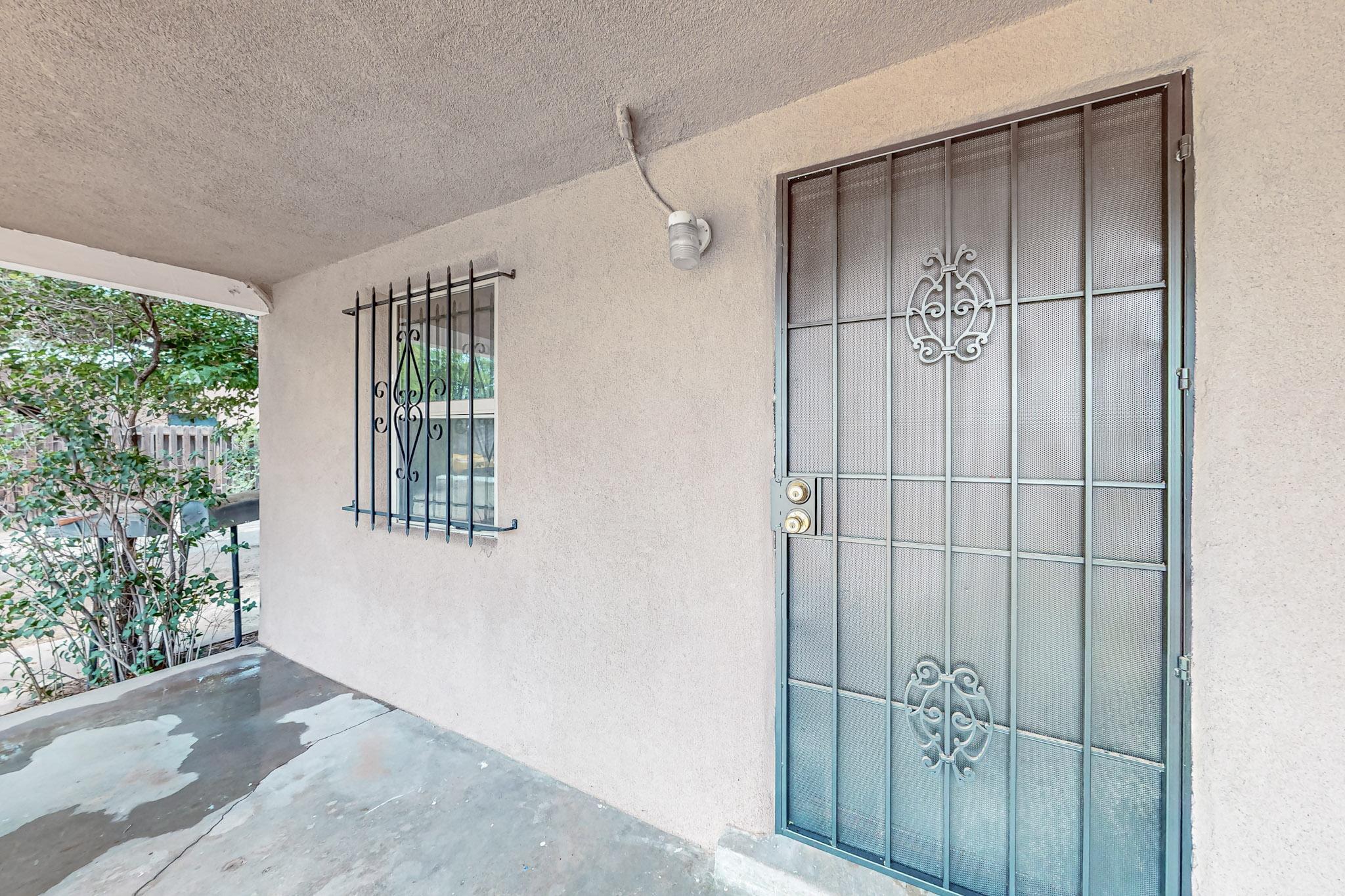 3805-3807 THAXTON Avenue SE