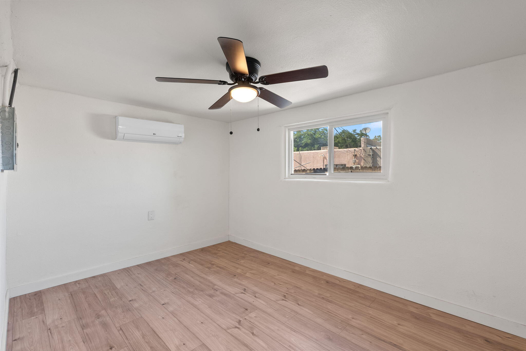 203 SAN ANDRES Avenue NW