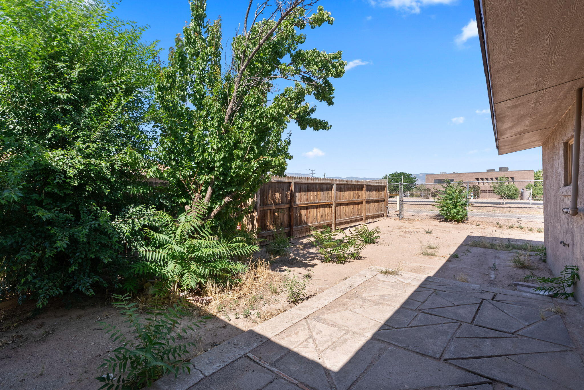 203 SAN ANDRES Avenue NW