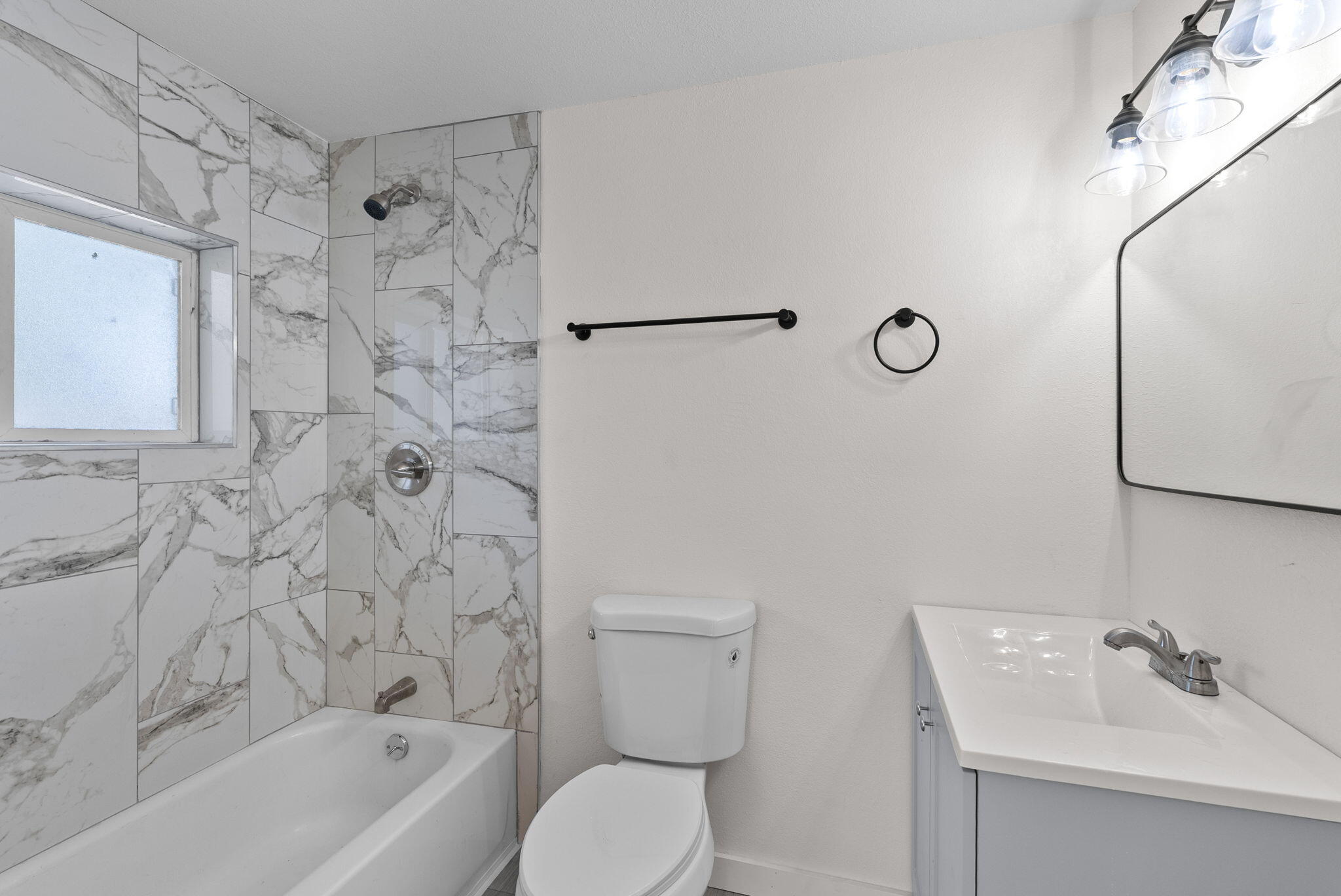 203 SAN ANDRES Avenue NW