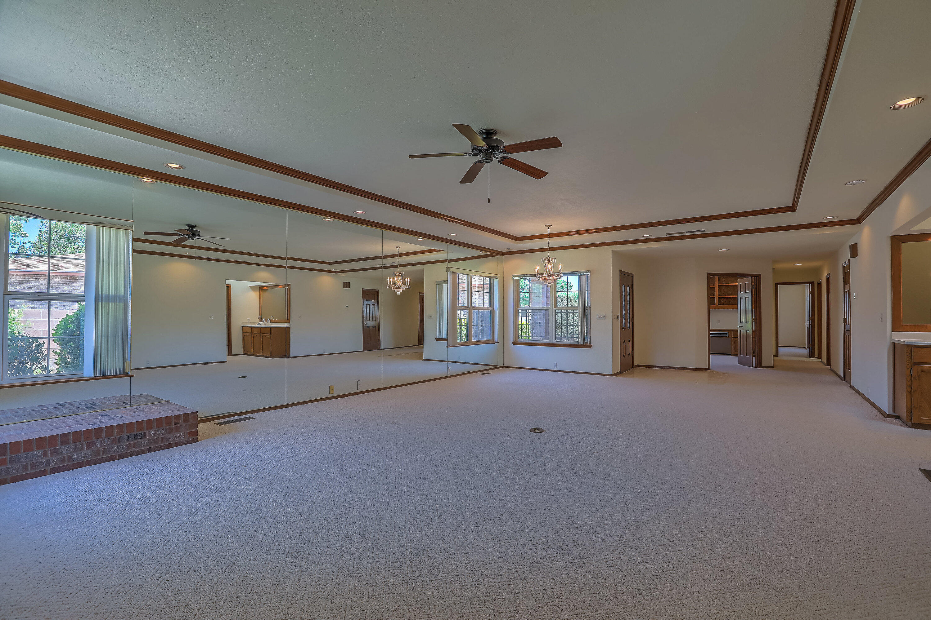 9339 ADMIRAL LOWELL Place NE