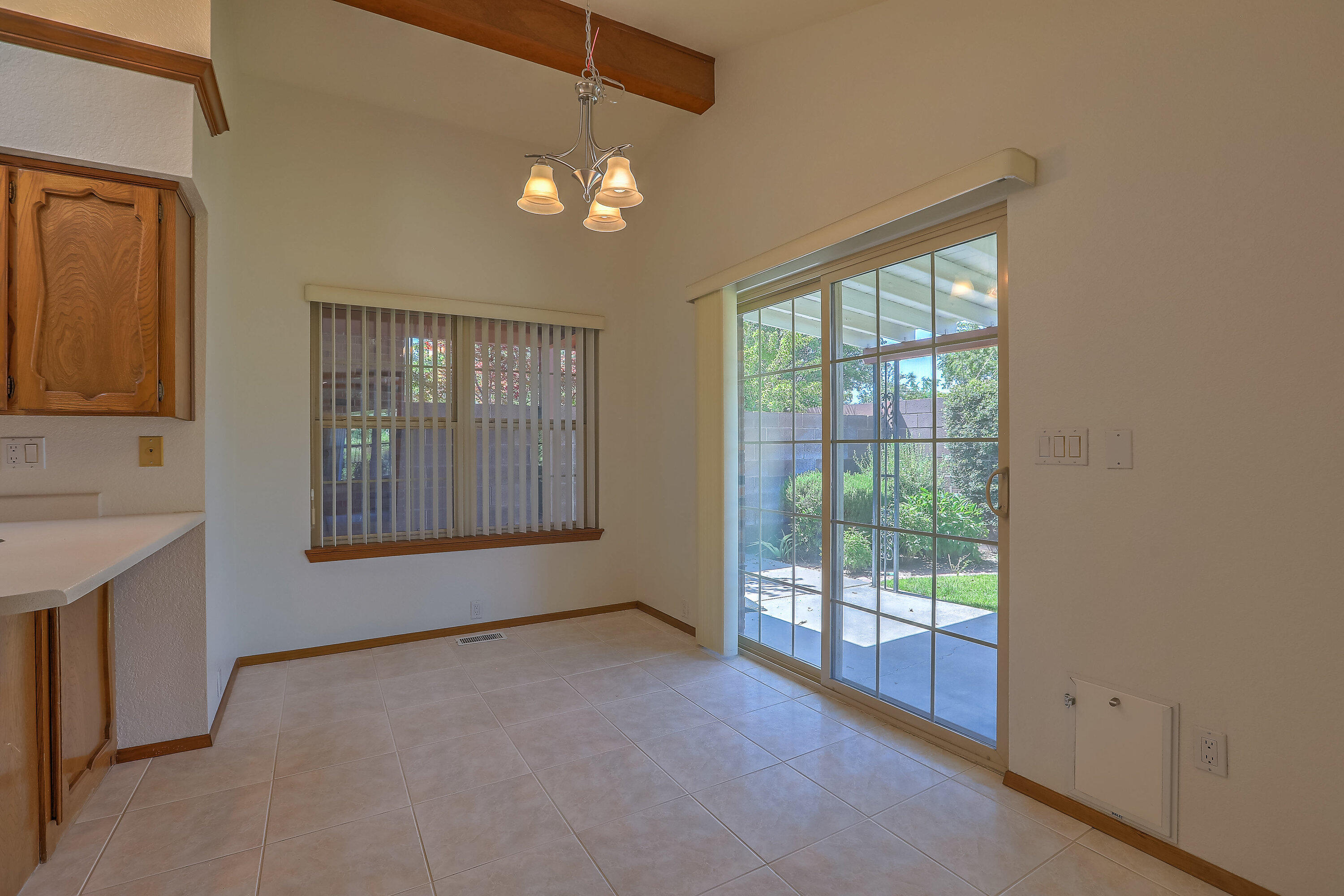 9339 ADMIRAL LOWELL Place NE