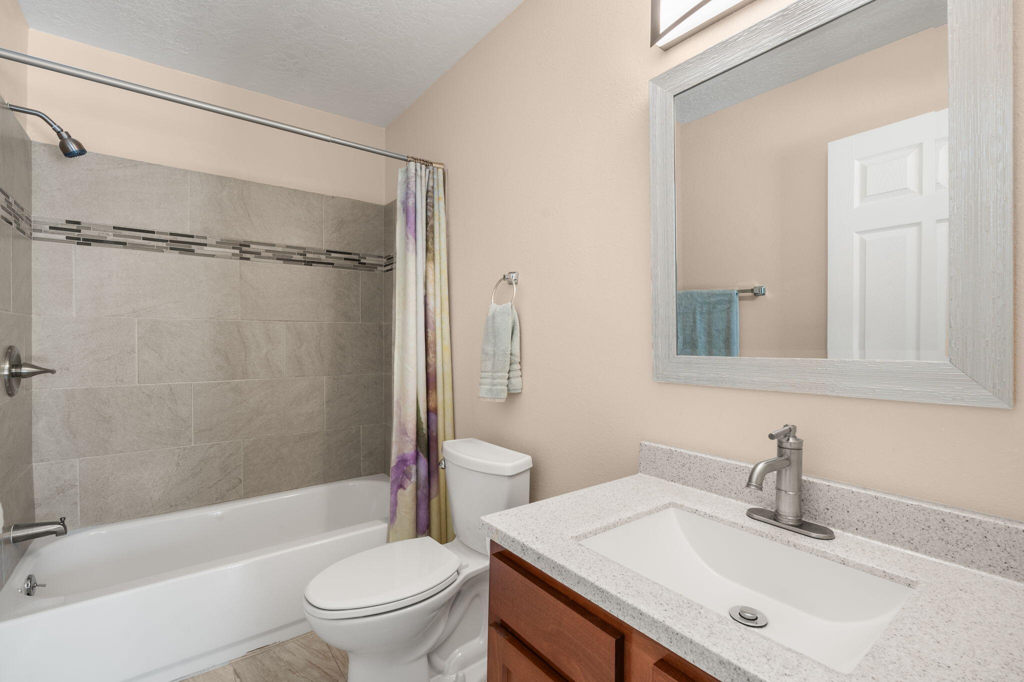 3705 PALO DURO Avenue NE