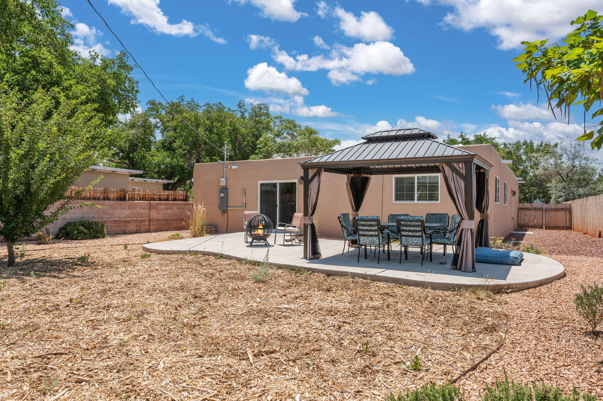 3705 PALO DURO Avenue NE