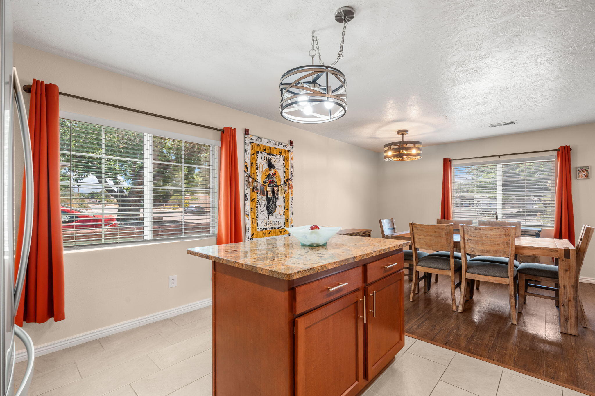 3705 PALO DURO Avenue NE