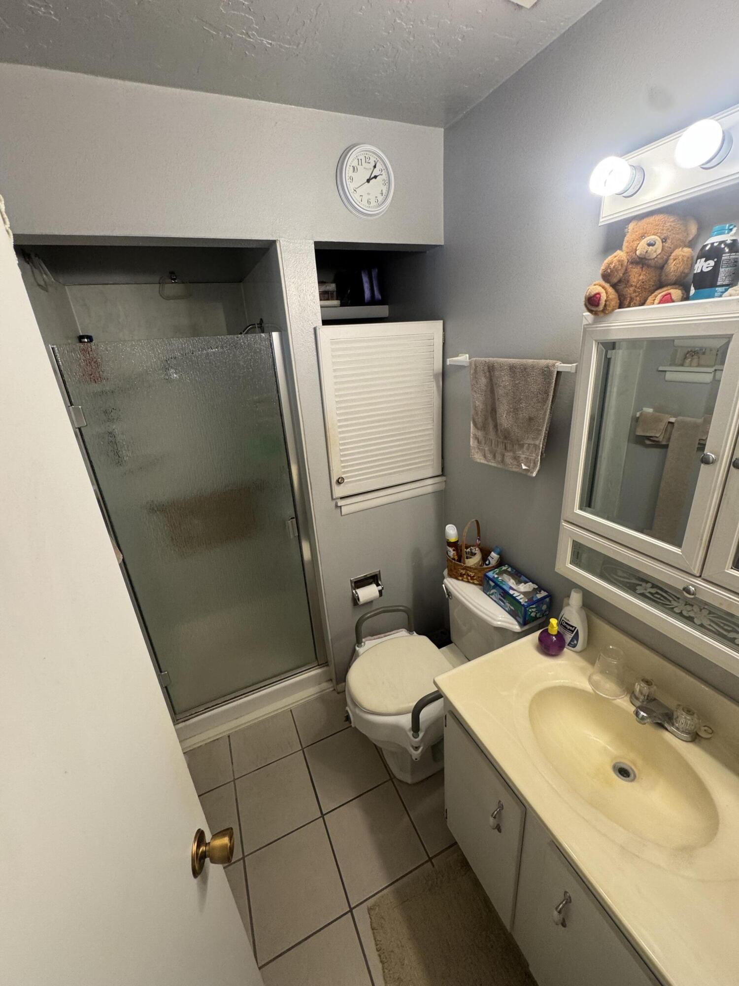 4105 CHAMA Street NE