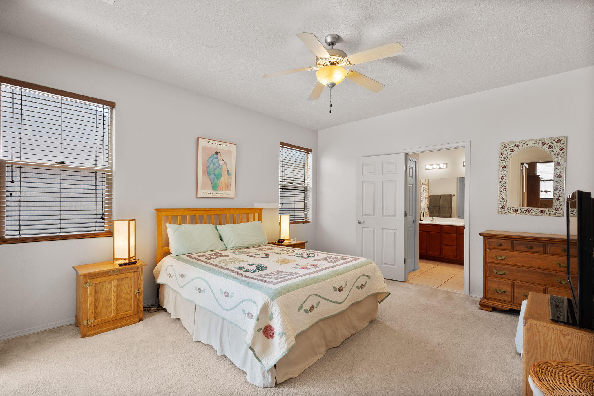 1717 CHISHOLM Trail NE