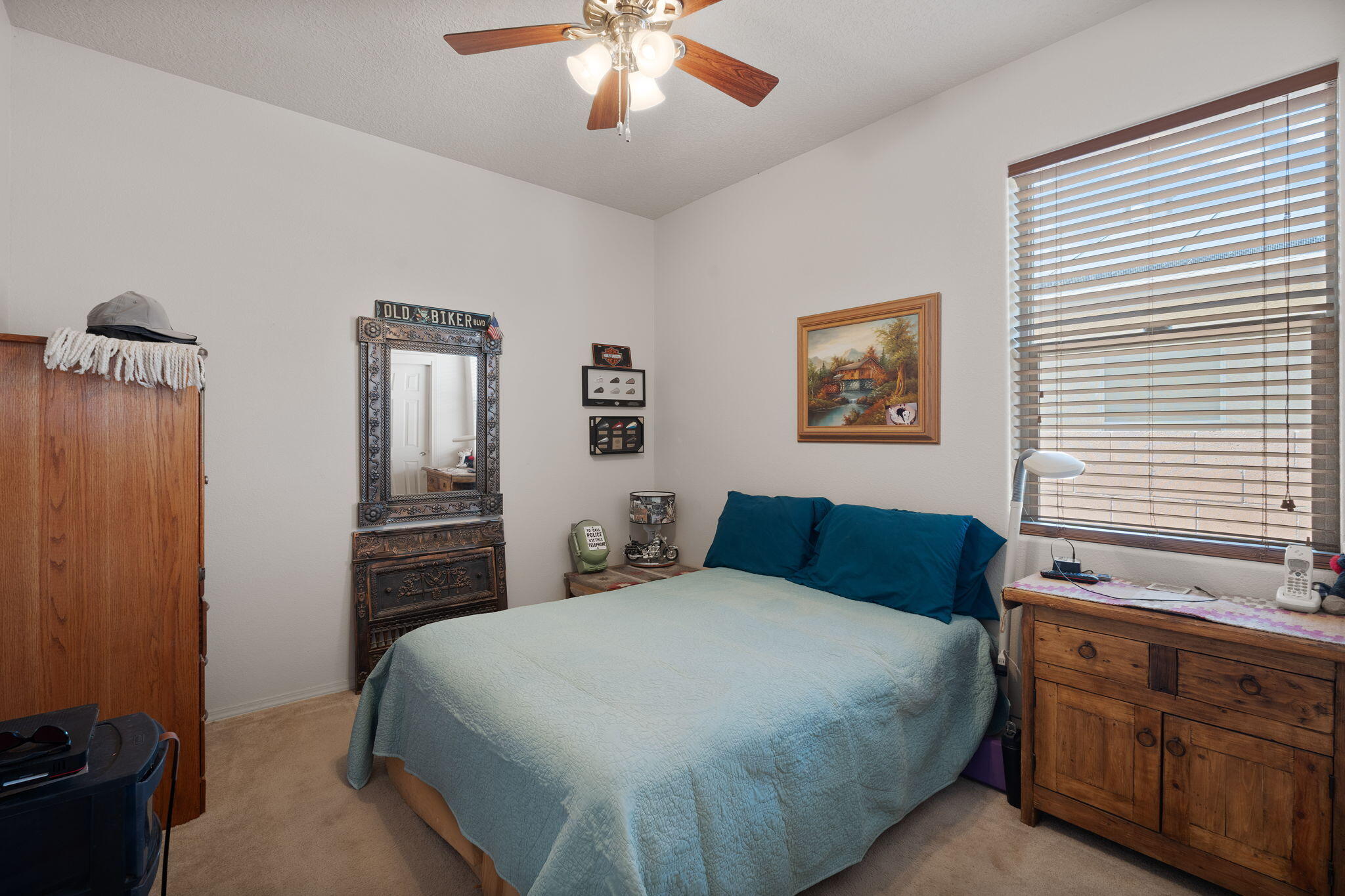 1717 CHISHOLM Trail NE