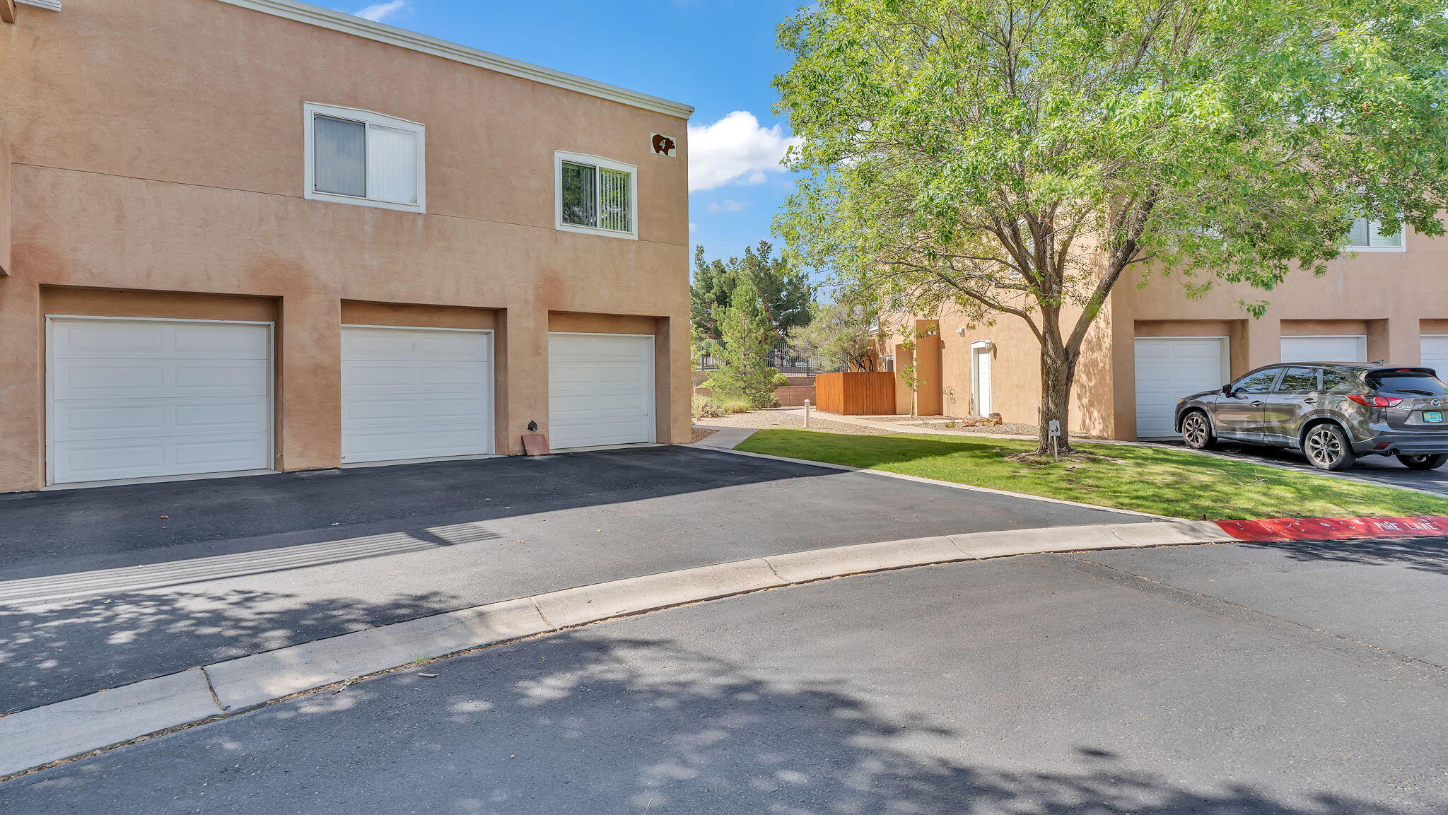 4701 MORRIS Street NE 402