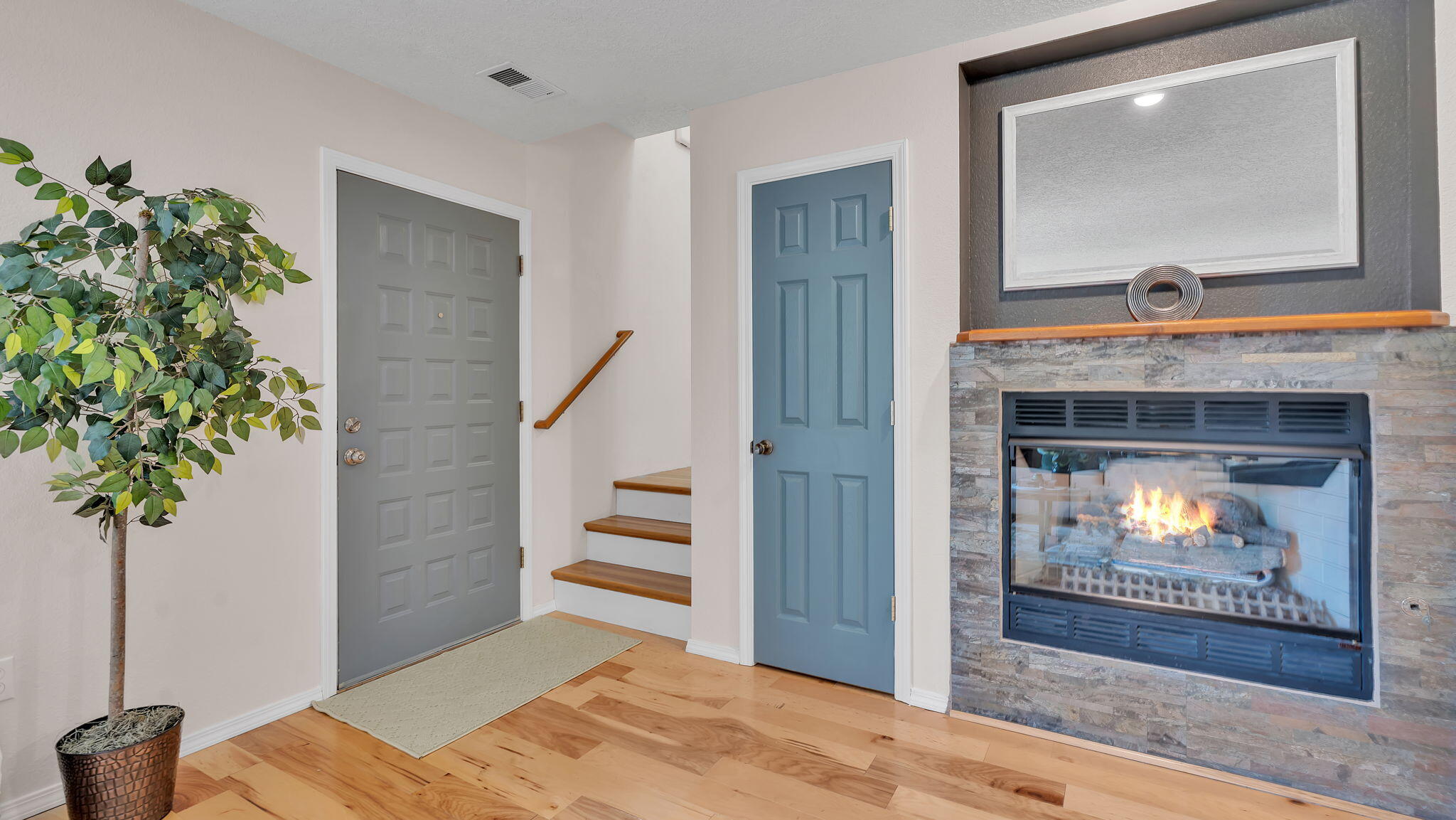 4701 MORRIS Street NE 402