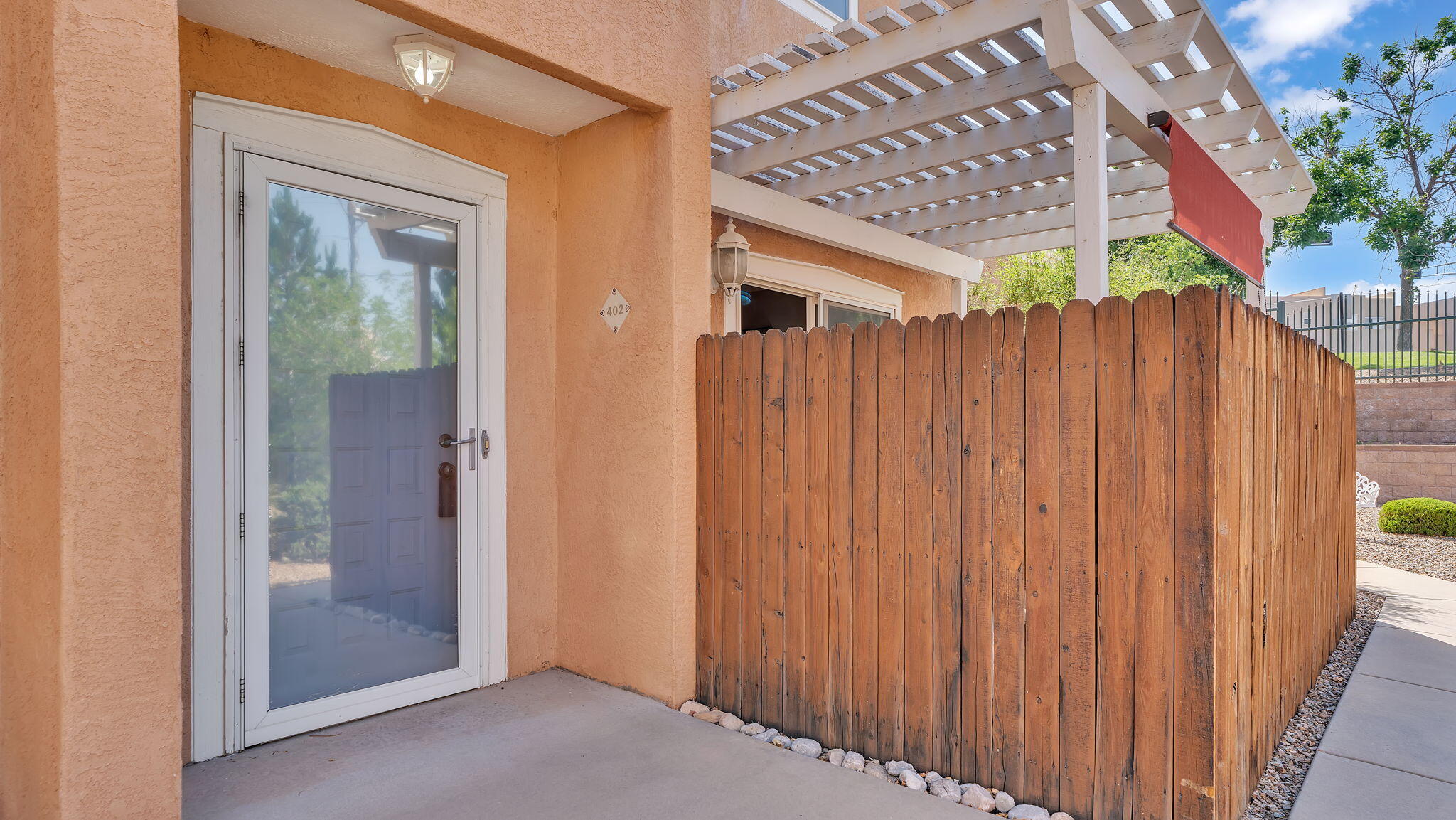 4701 MORRIS Street NE 402