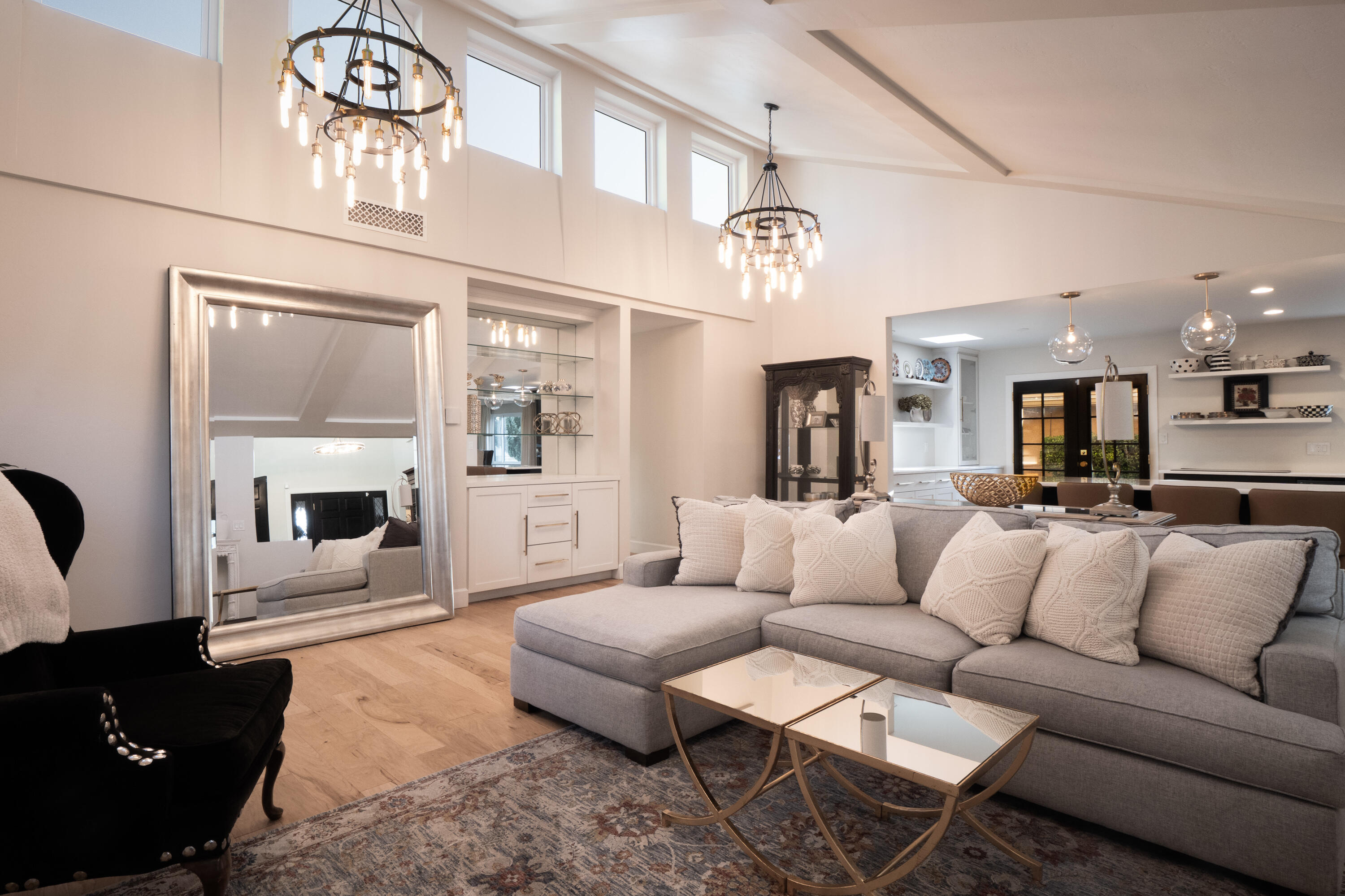 9110 WIMBLEDON Drive NE