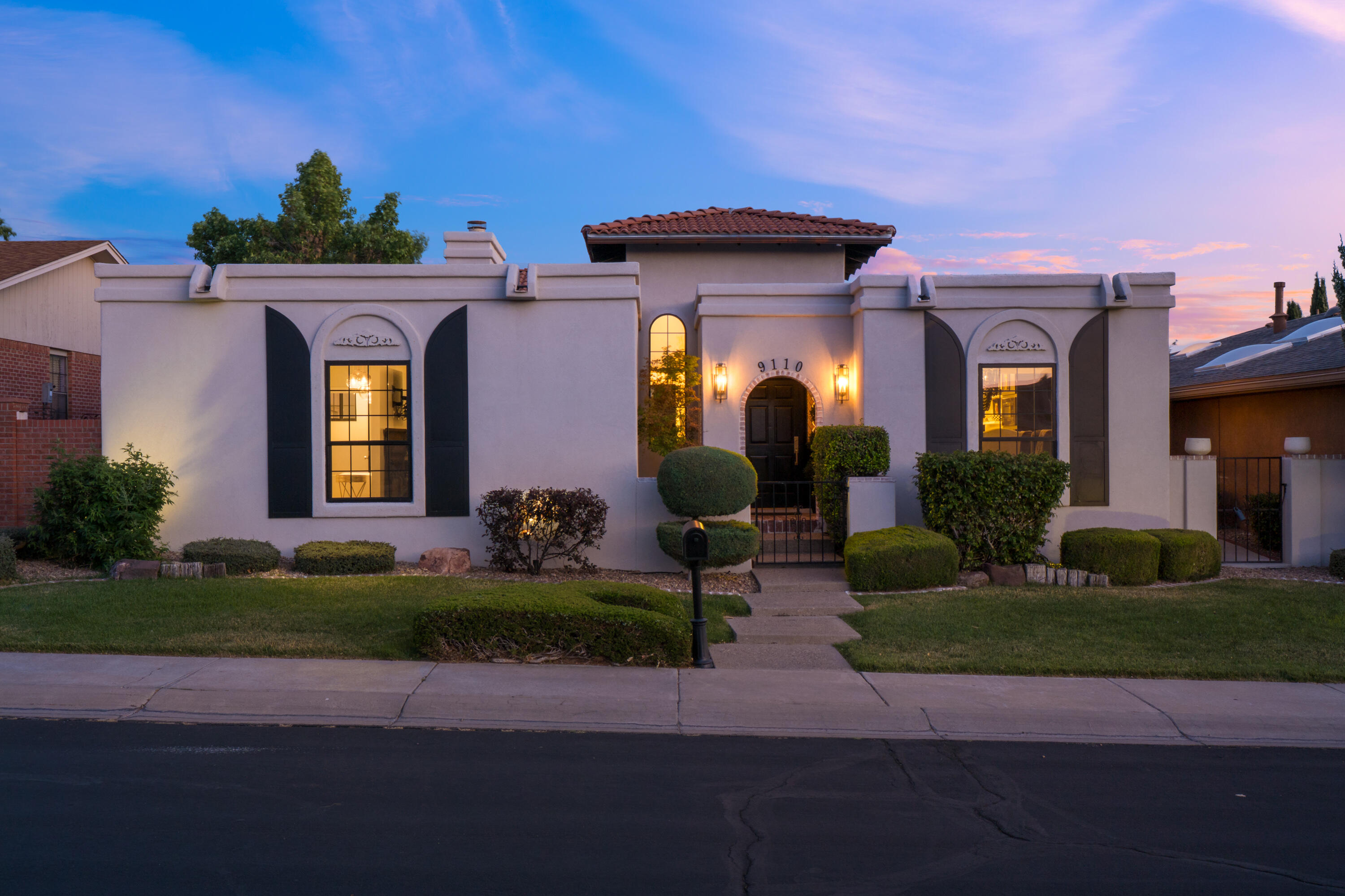 9110 WIMBLEDON Drive NE