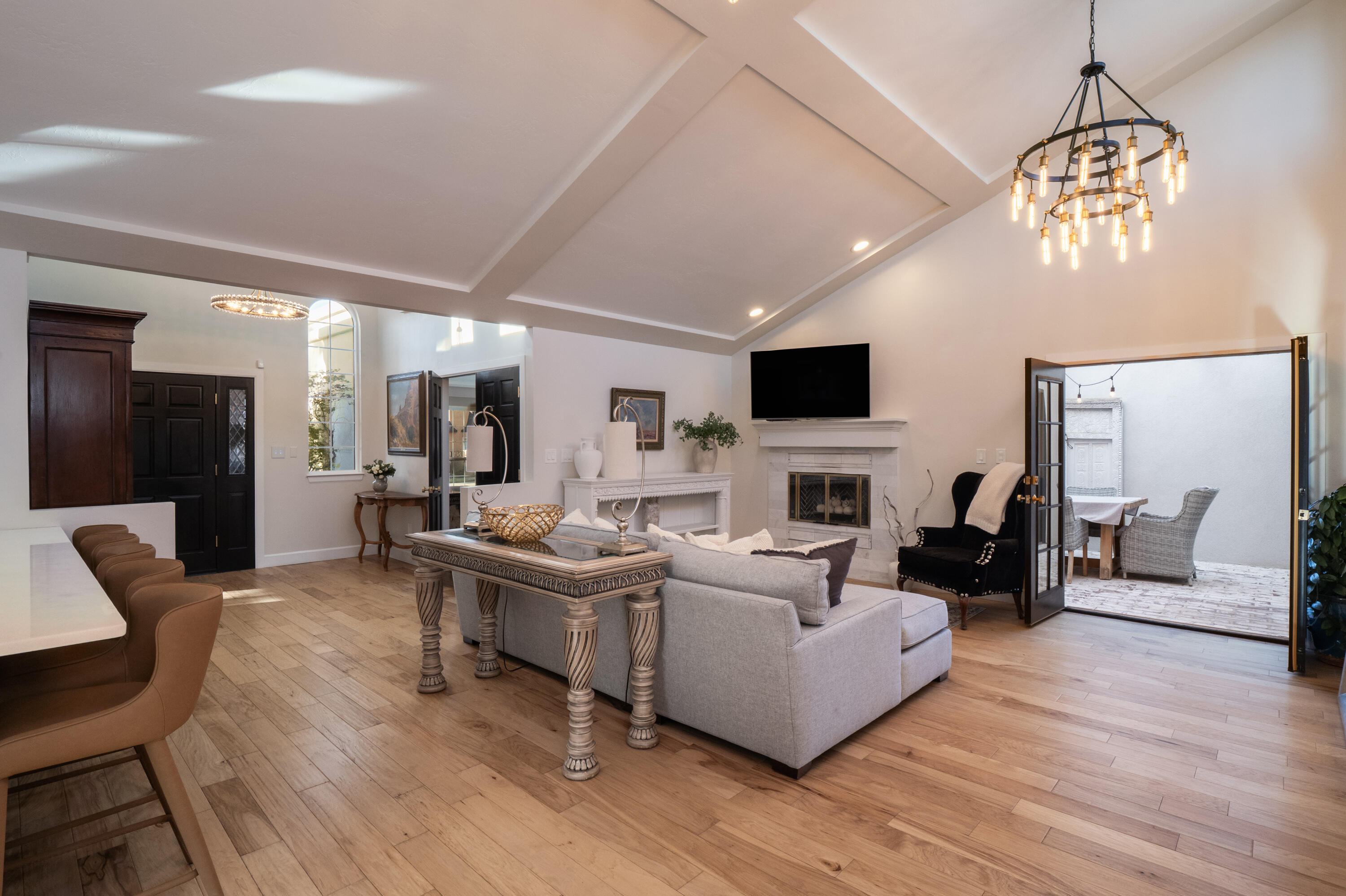 9110 WIMBLEDON Drive NE