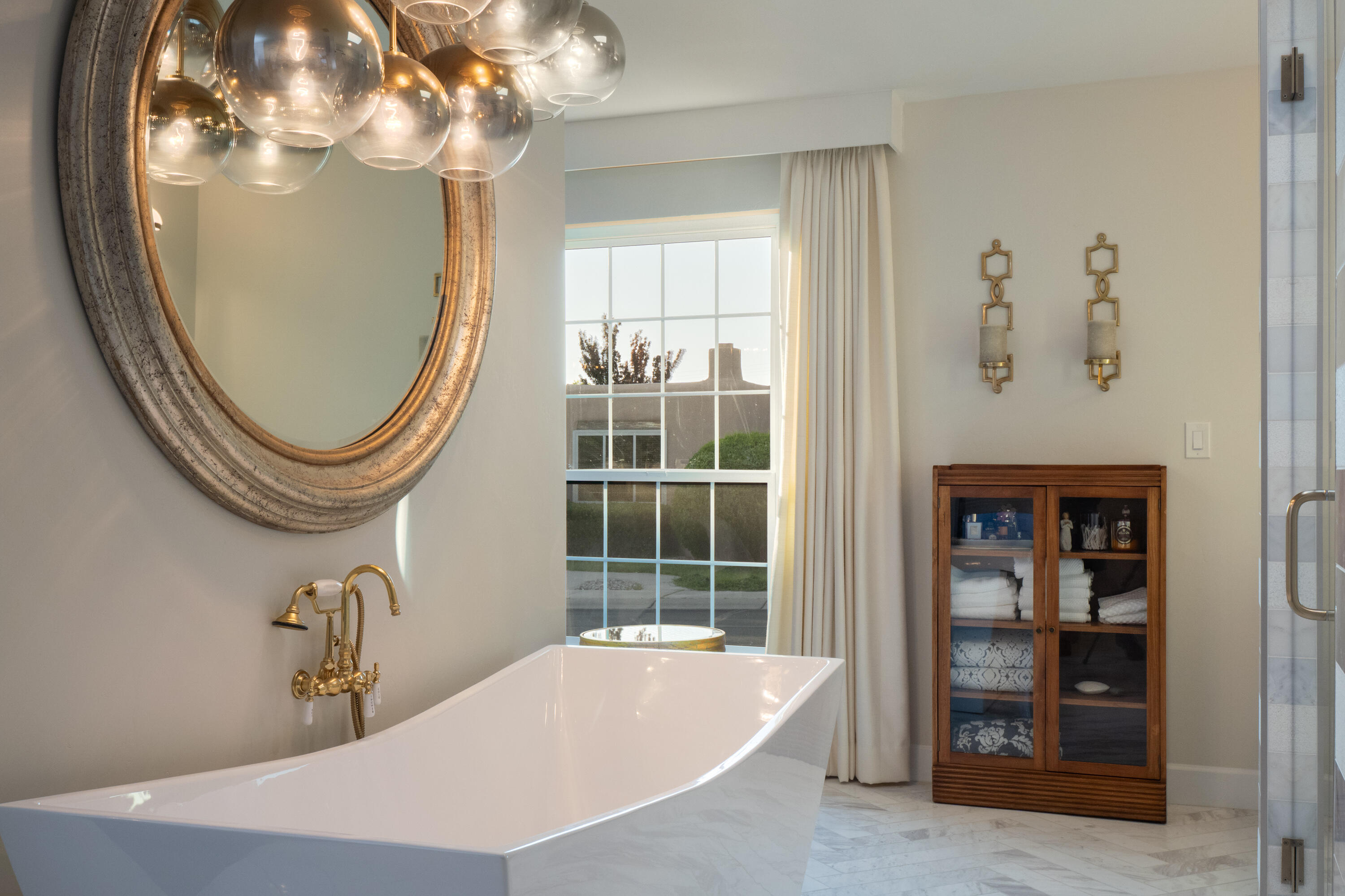 9110 WIMBLEDON Drive NE