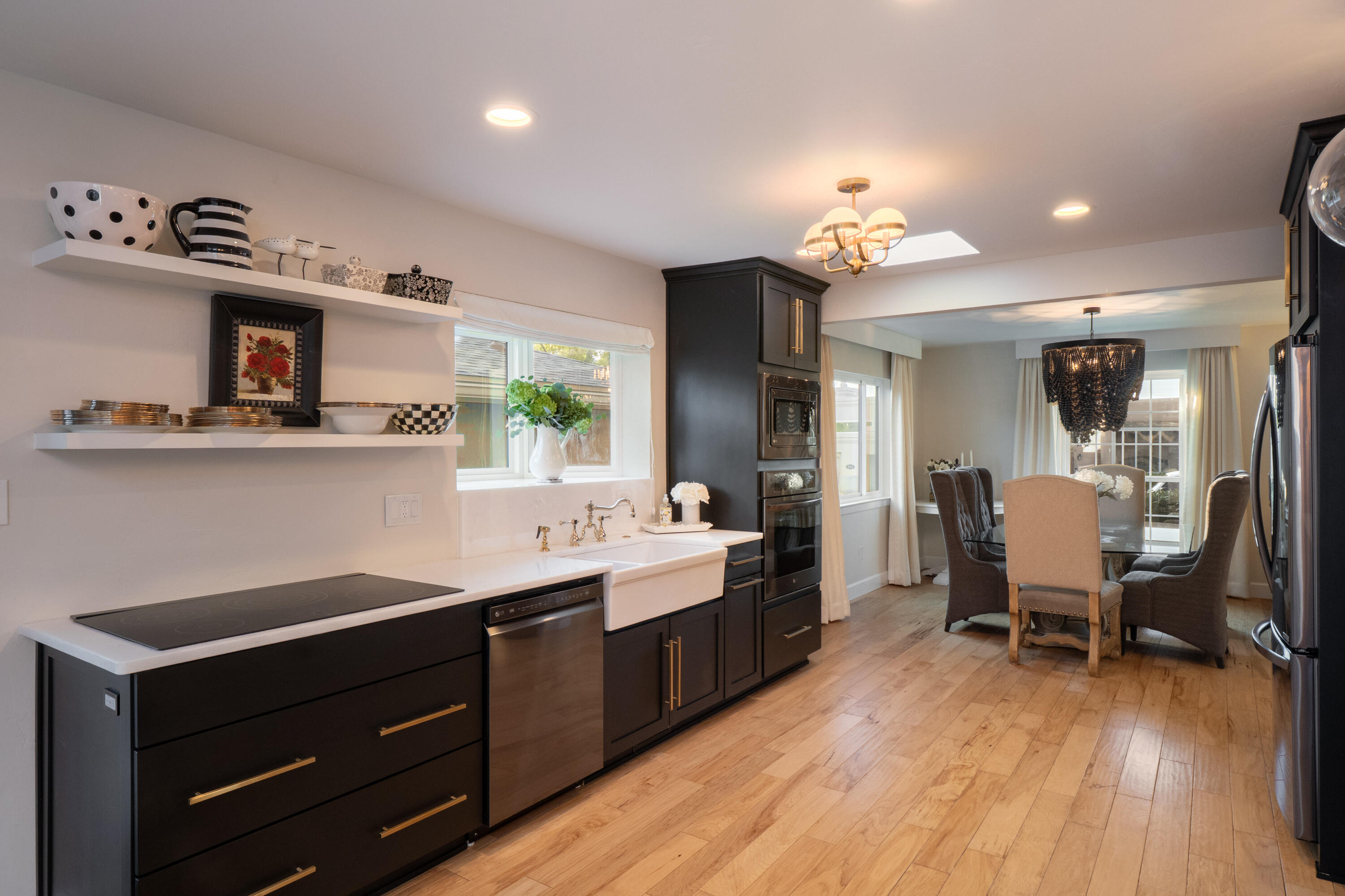 9110 WIMBLEDON Drive NE