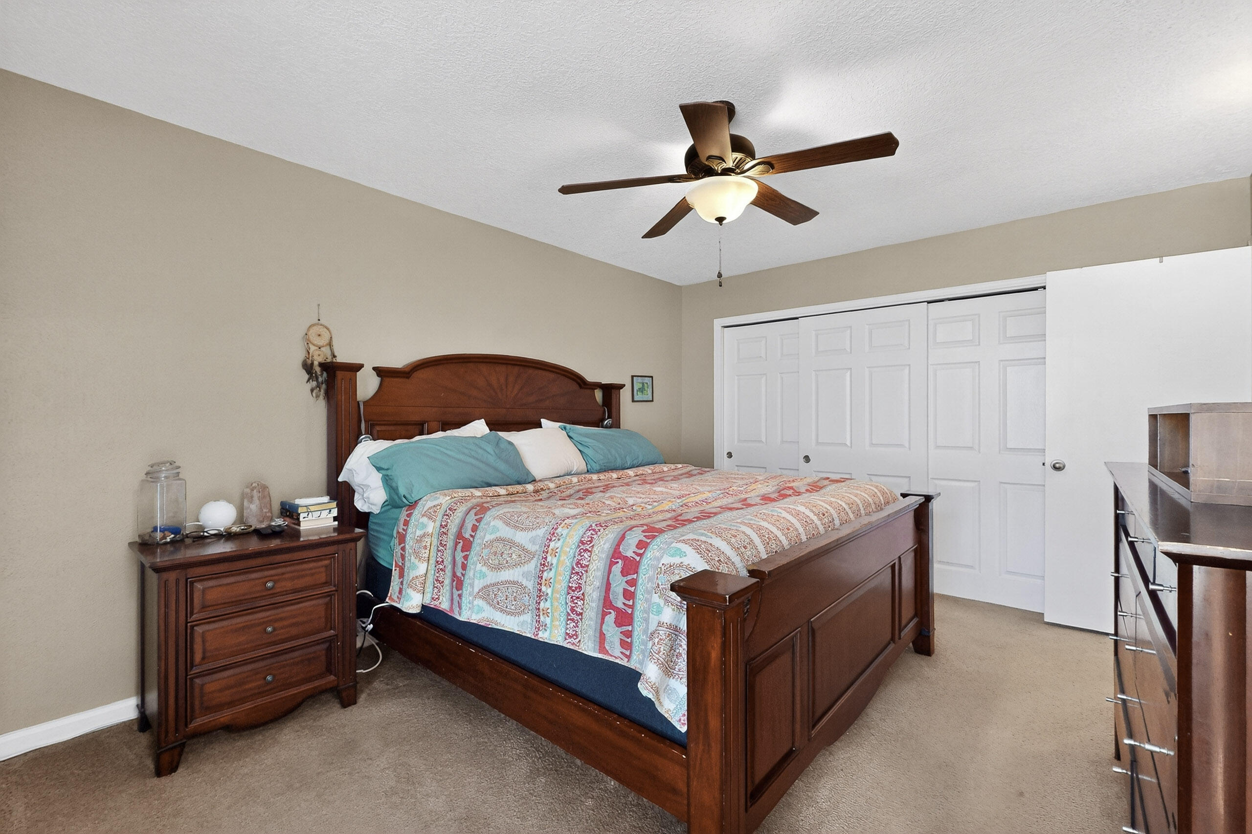 9010 Hendrix Road NE