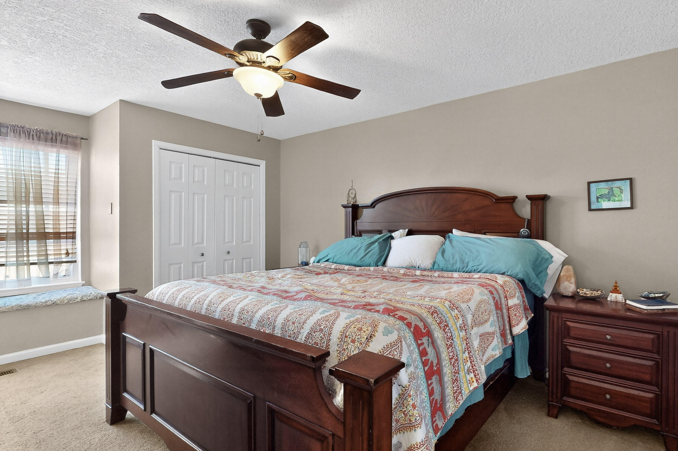 9010 Hendrix Road NE