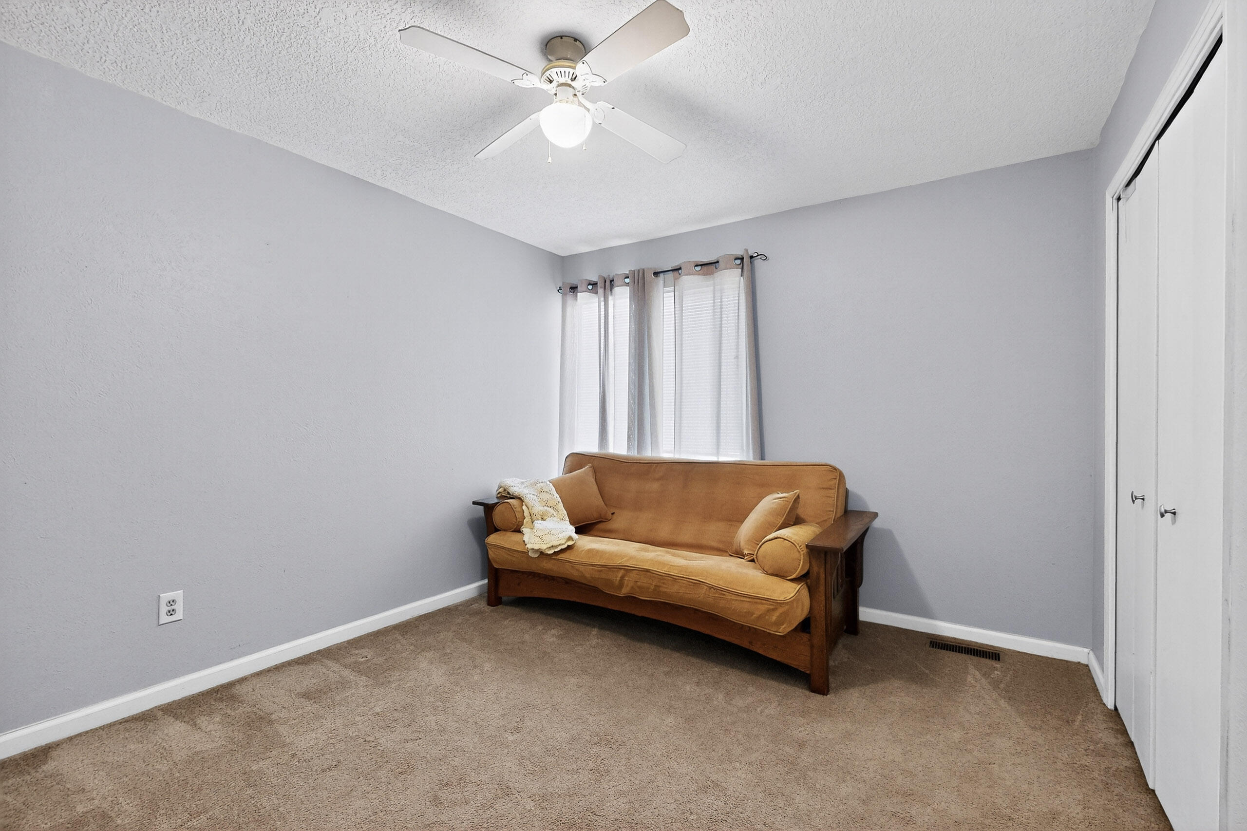 9010 Hendrix Road NE