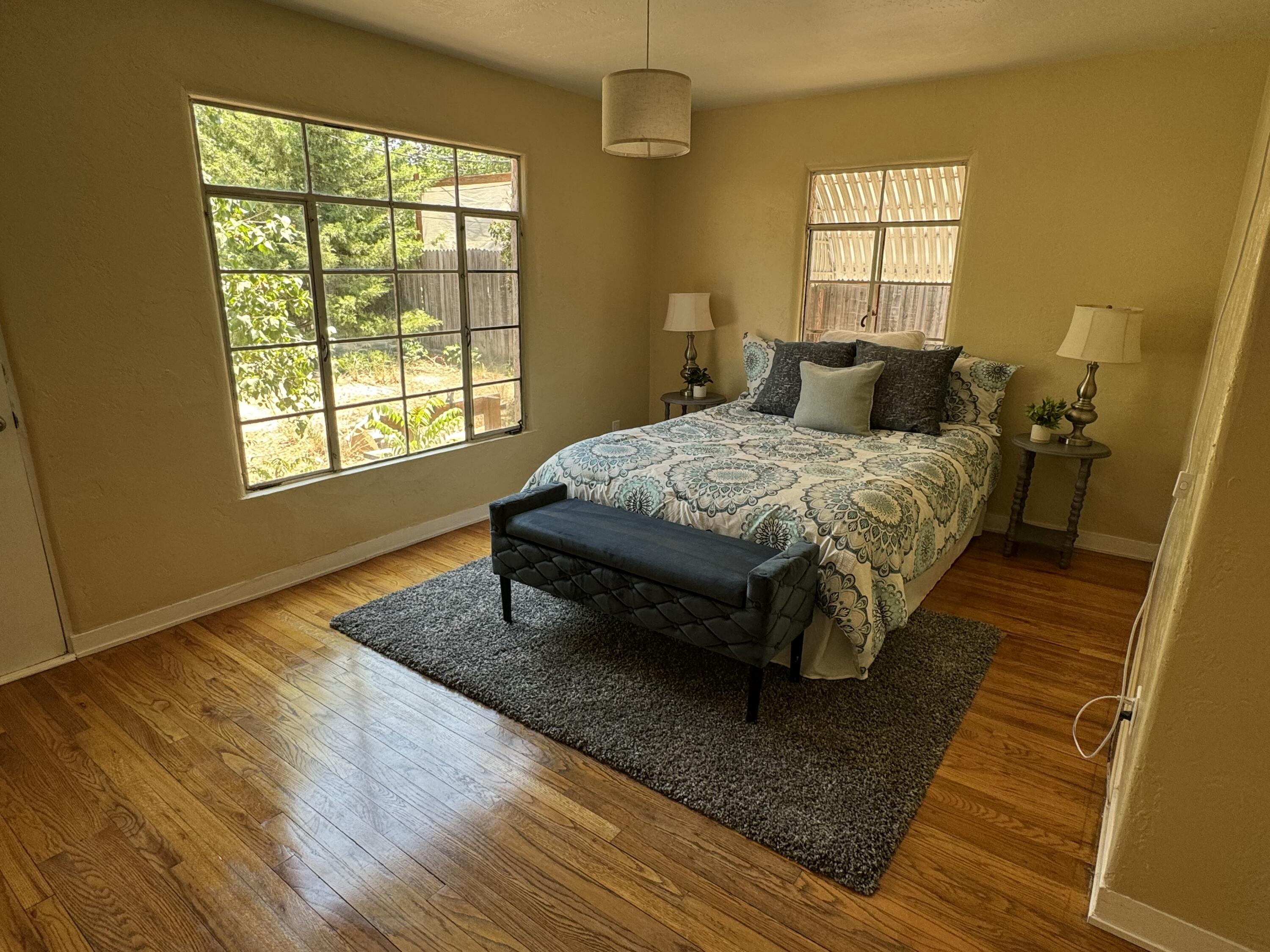 520 CARLISLE Boulevard NE