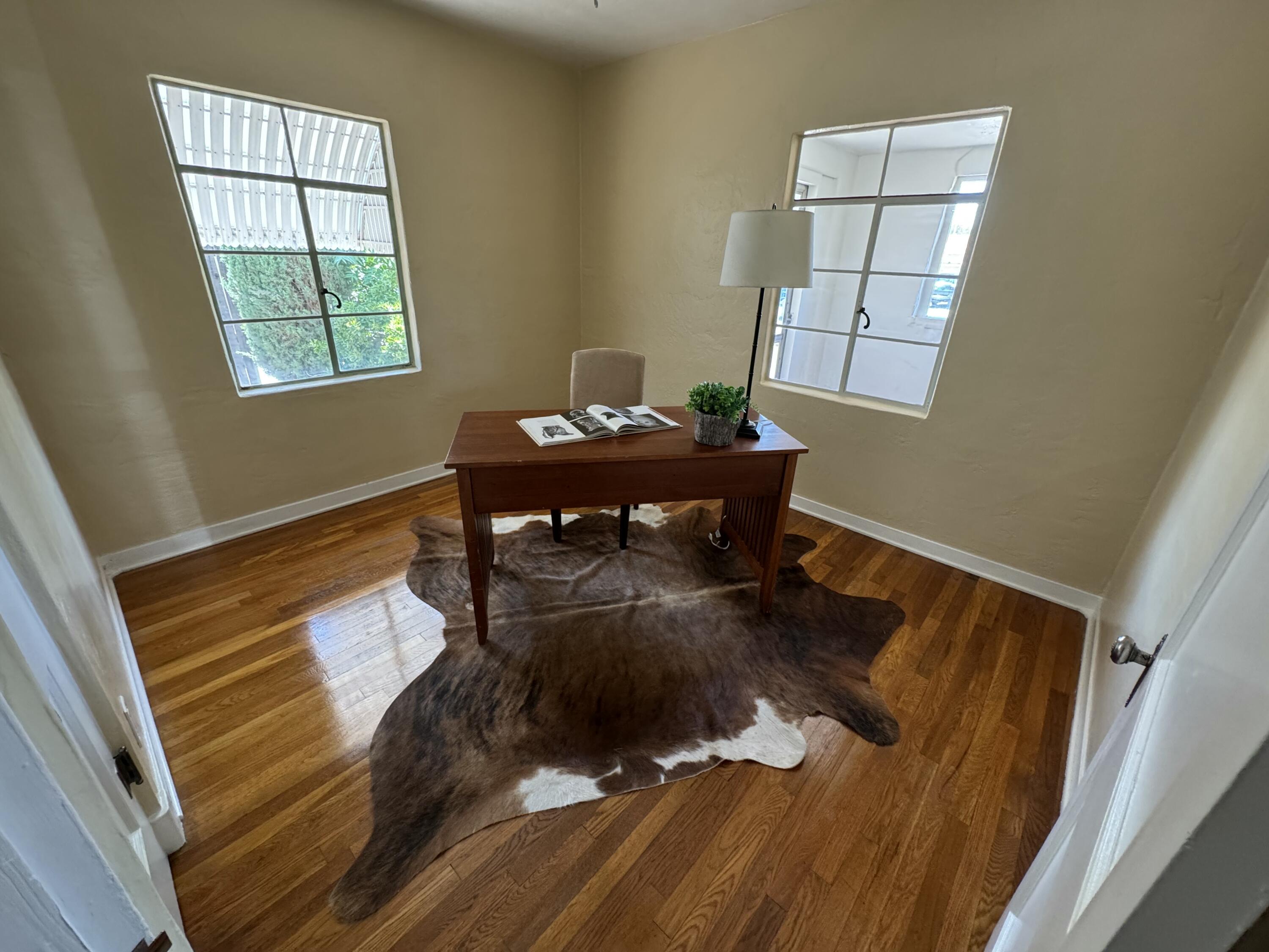 520 CARLISLE Boulevard NE