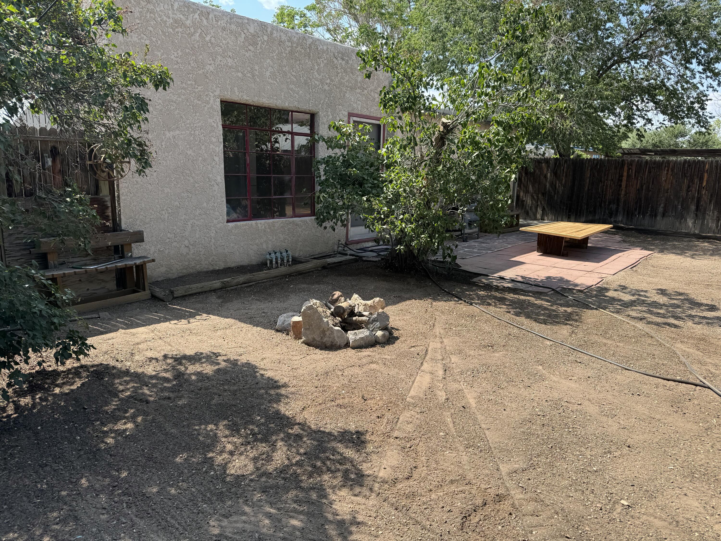 520 CARLISLE Boulevard NE