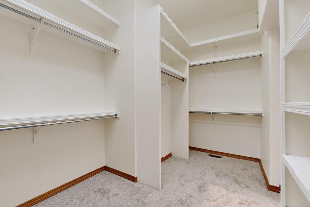 13100 DESERT MOON Place NE