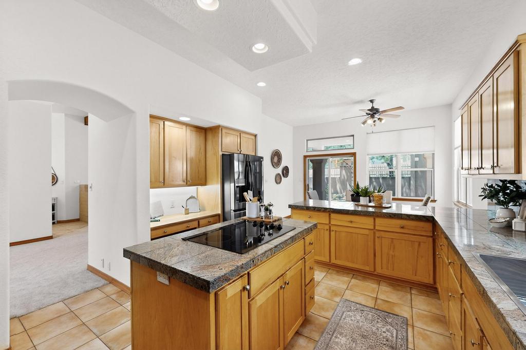 13100 DESERT MOON Place NE