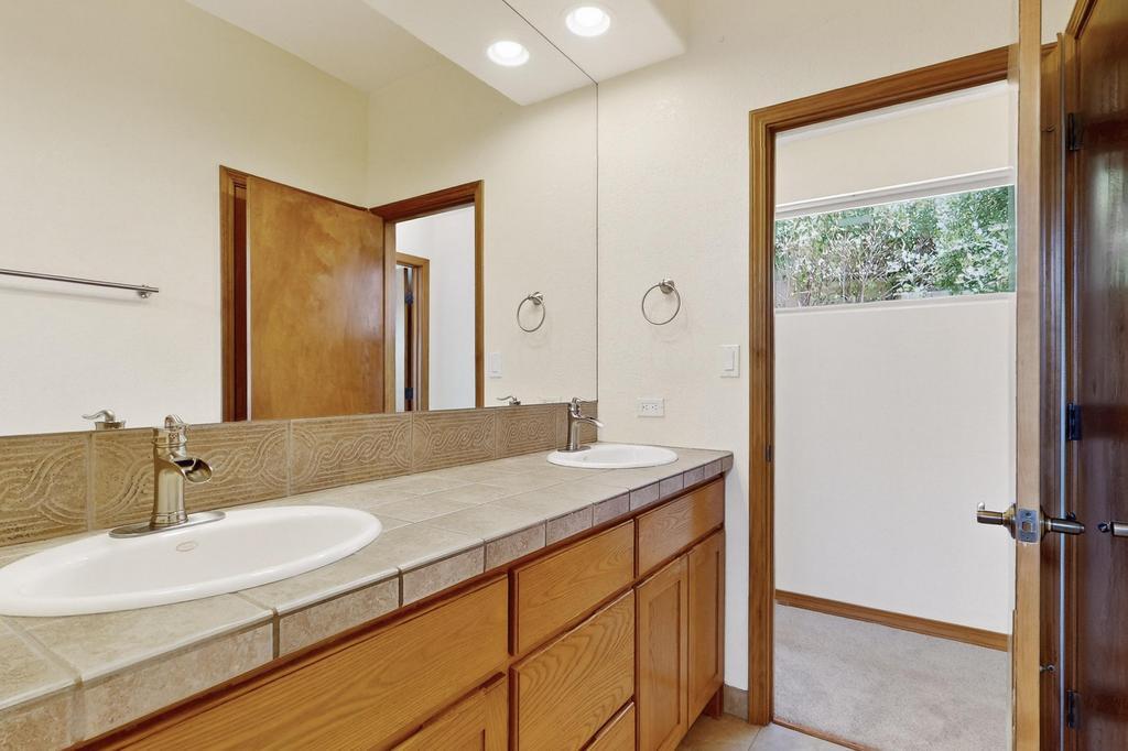 13100 DESERT MOON Place NE