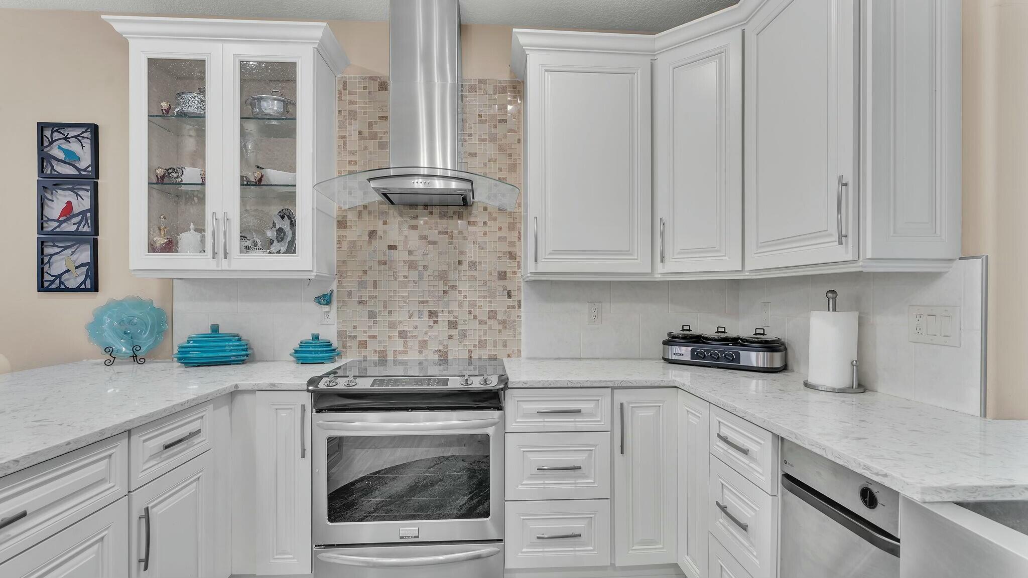 4409 SUMMER HILL Lane NW