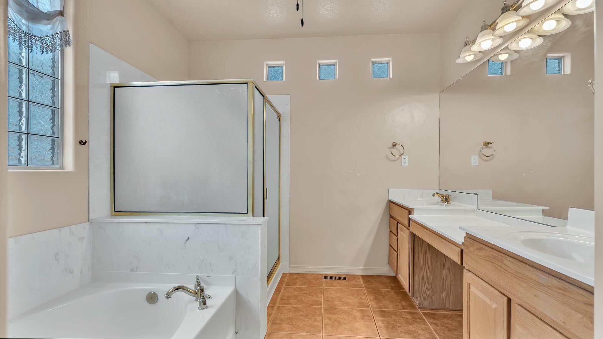 4409 SUMMER HILL Lane NW