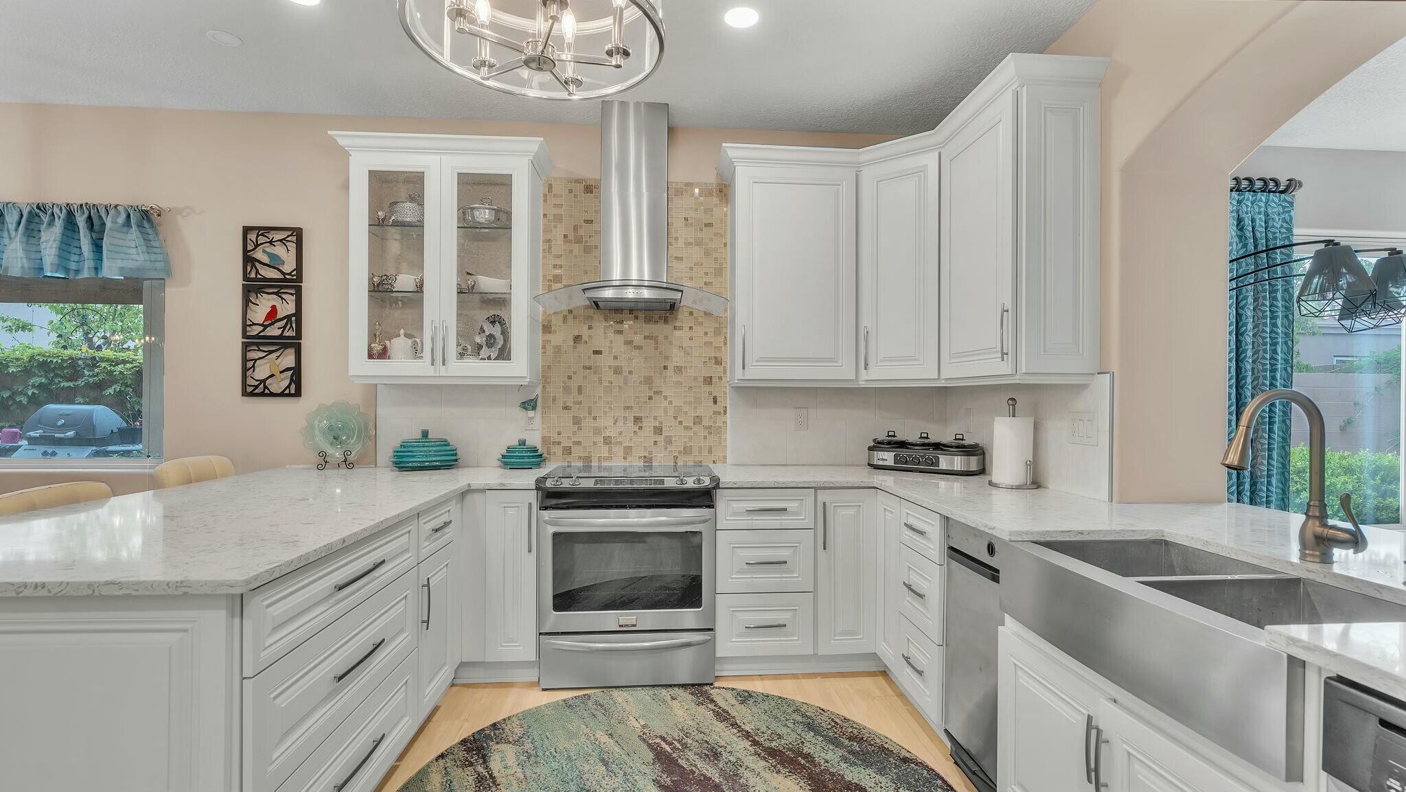 4409 SUMMER HILL Lane NW