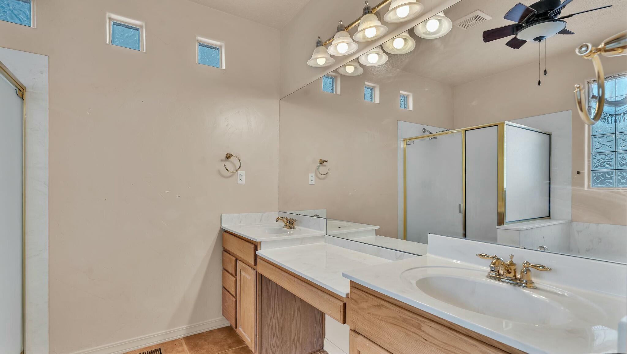 4409 SUMMER HILL Lane NW