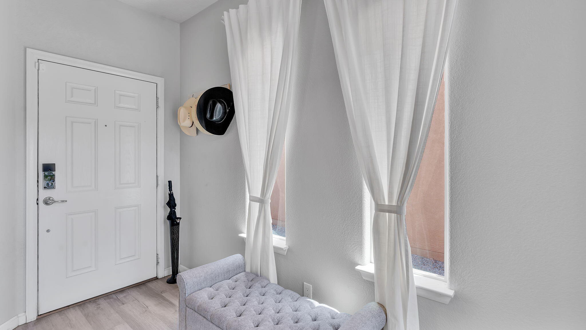 409 VISTA ROJA Place