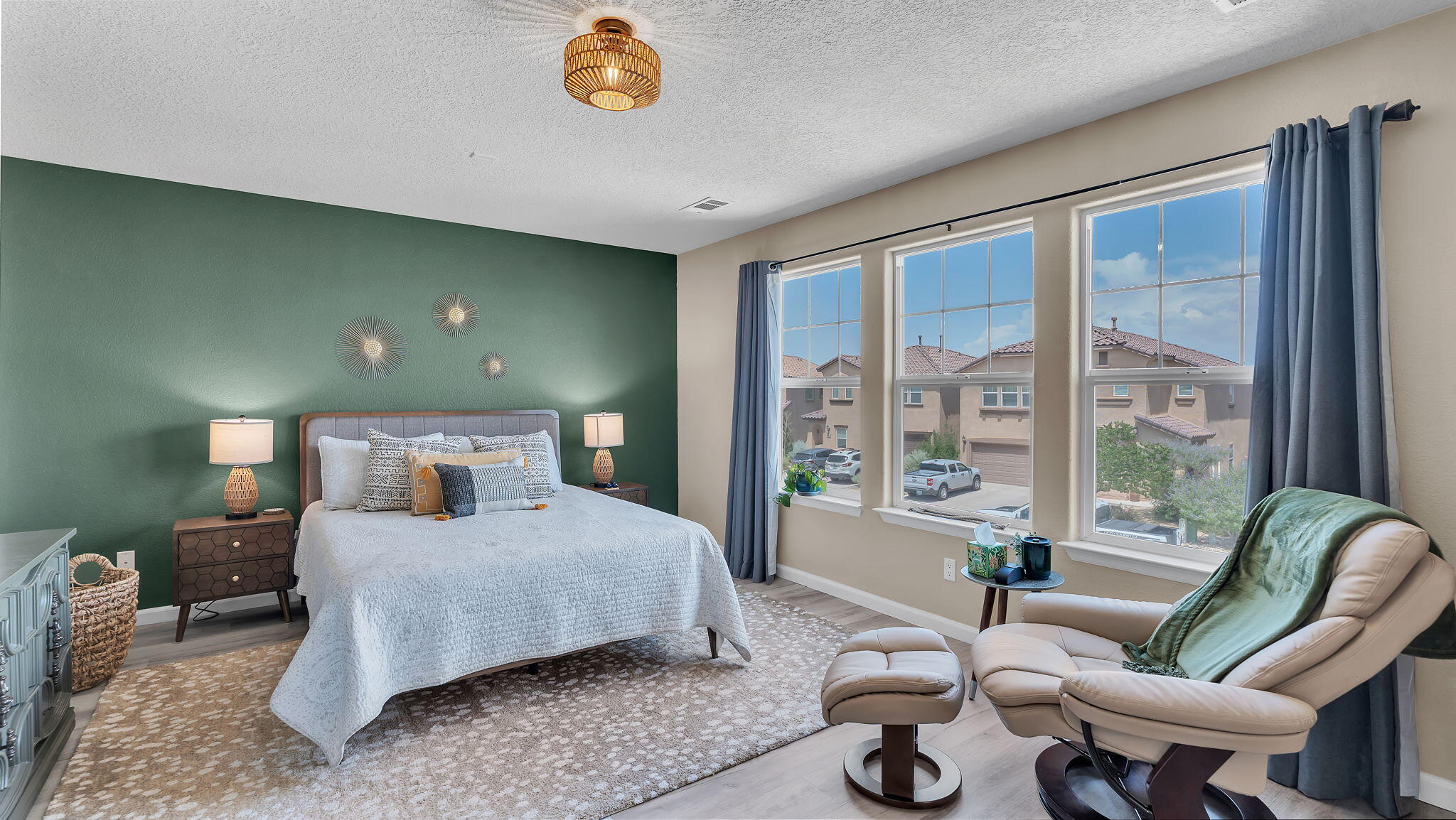 409 VISTA ROJA Place