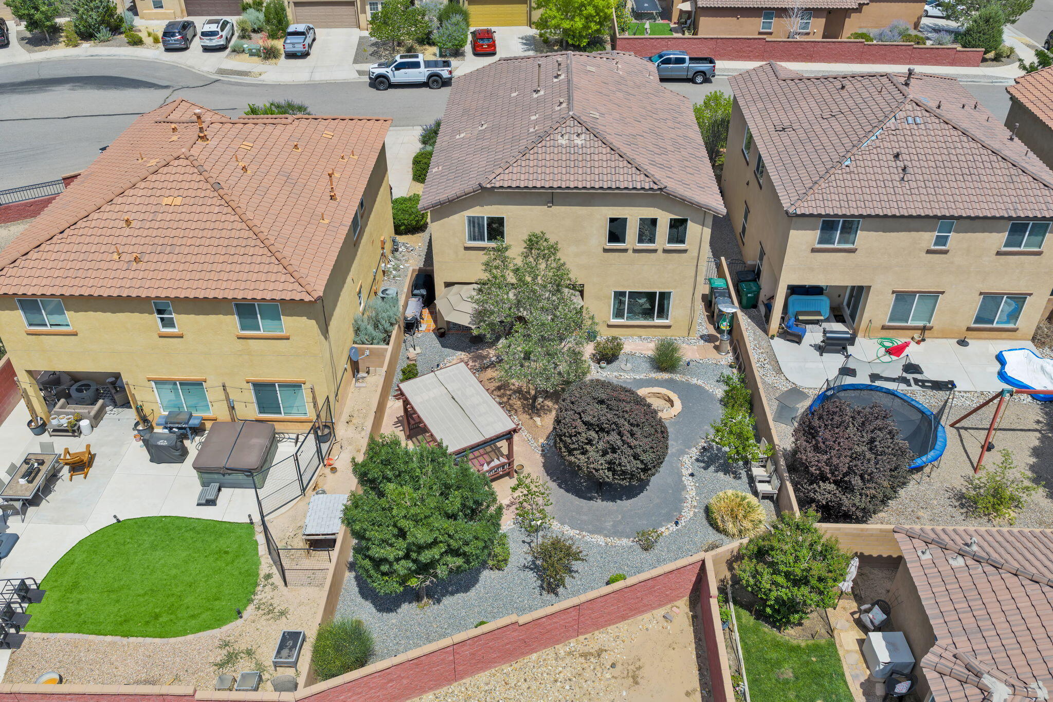 409 VISTA ROJA Place