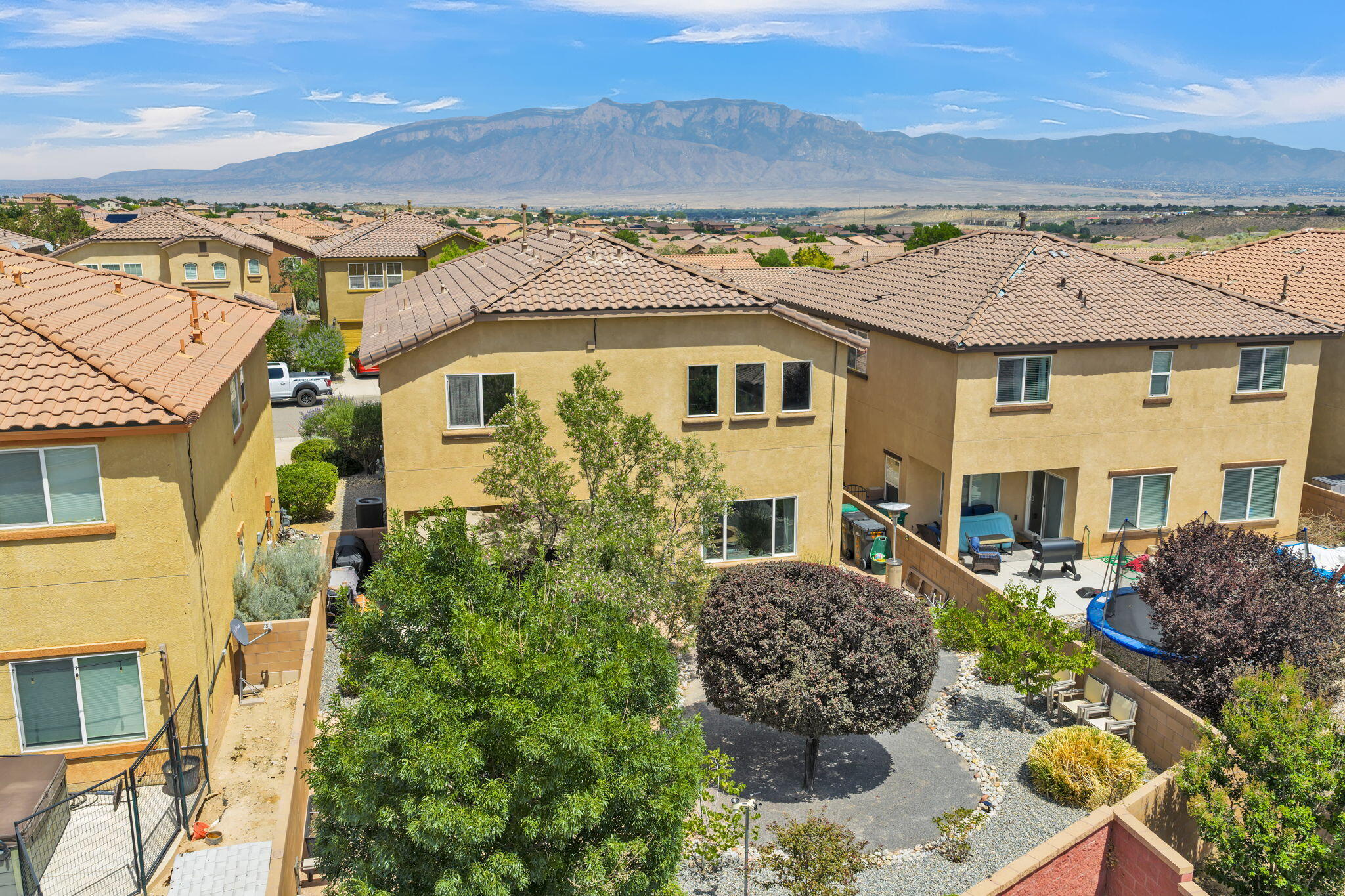 409 VISTA ROJA Place